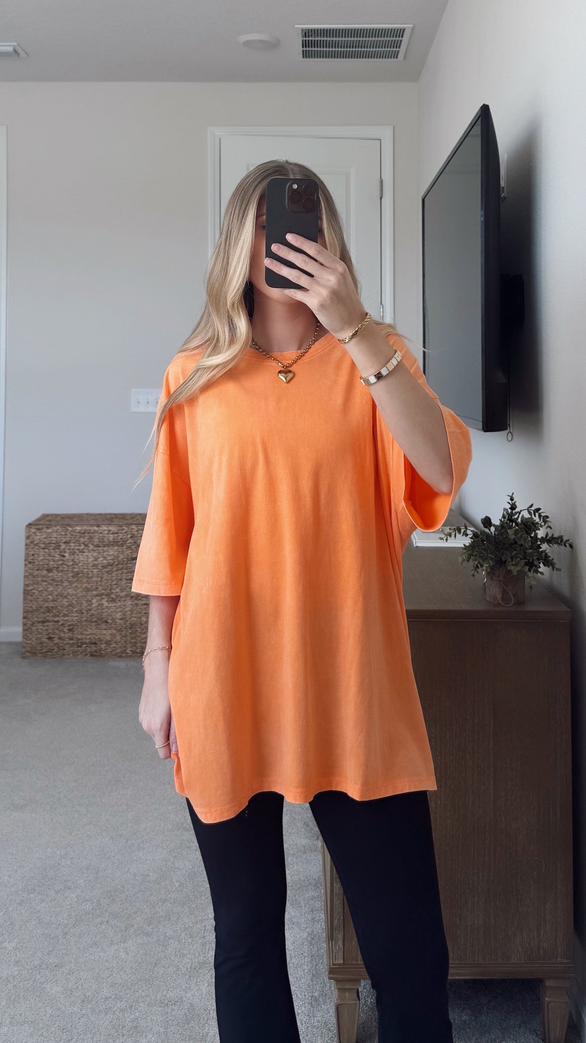 11 Color Options / Girlfriend Tee
