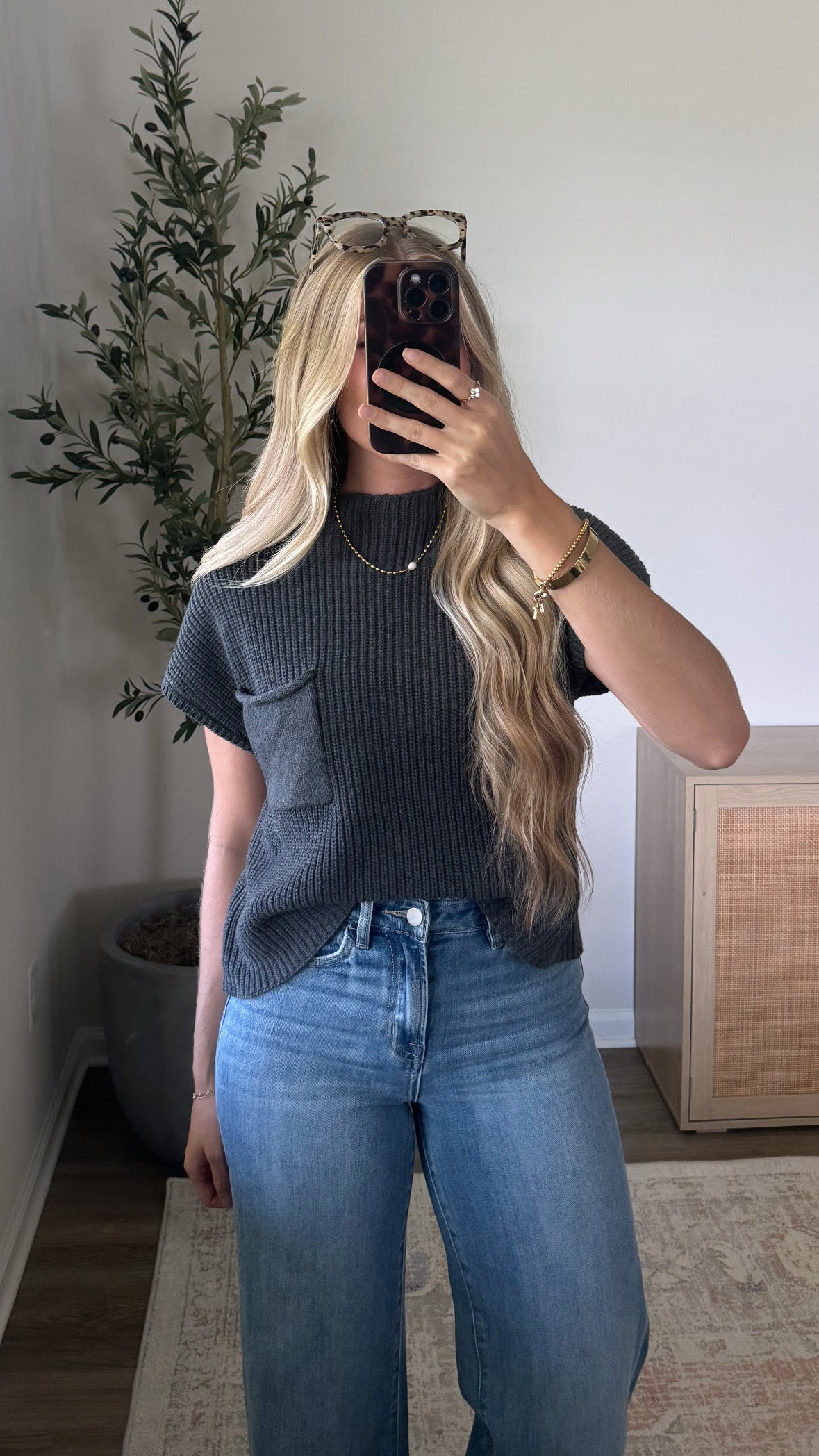 Kristen Mock Neck Sweater / Dark Grey