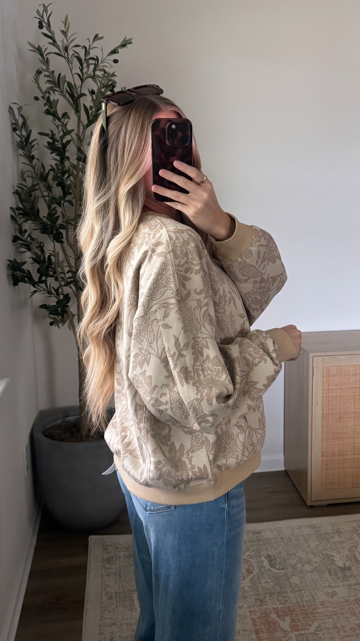 Neutral Floral Pullover