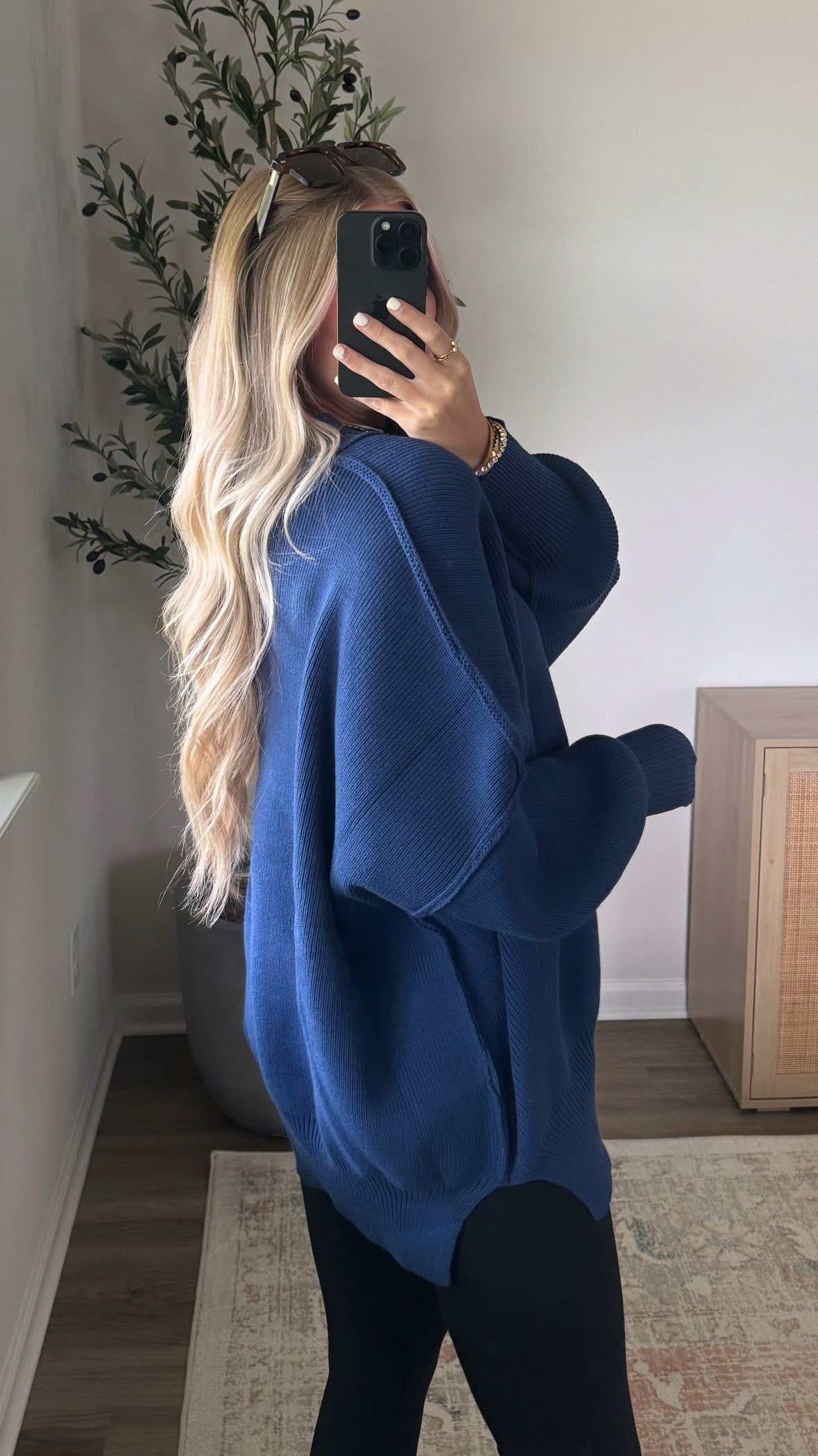Oversized Essential Knit / Navy
