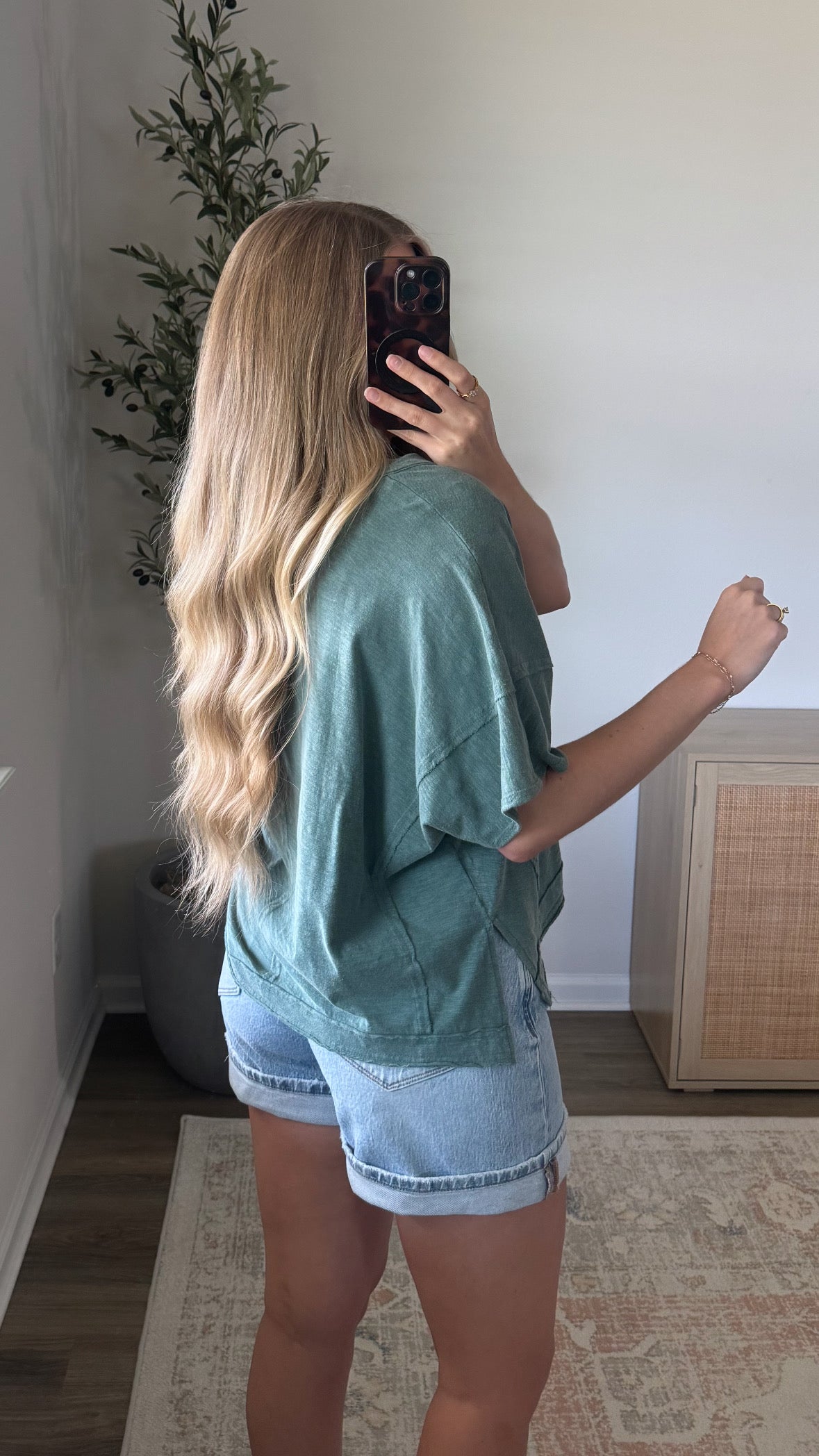 V-Neck Short Sleeve Tee / Jade