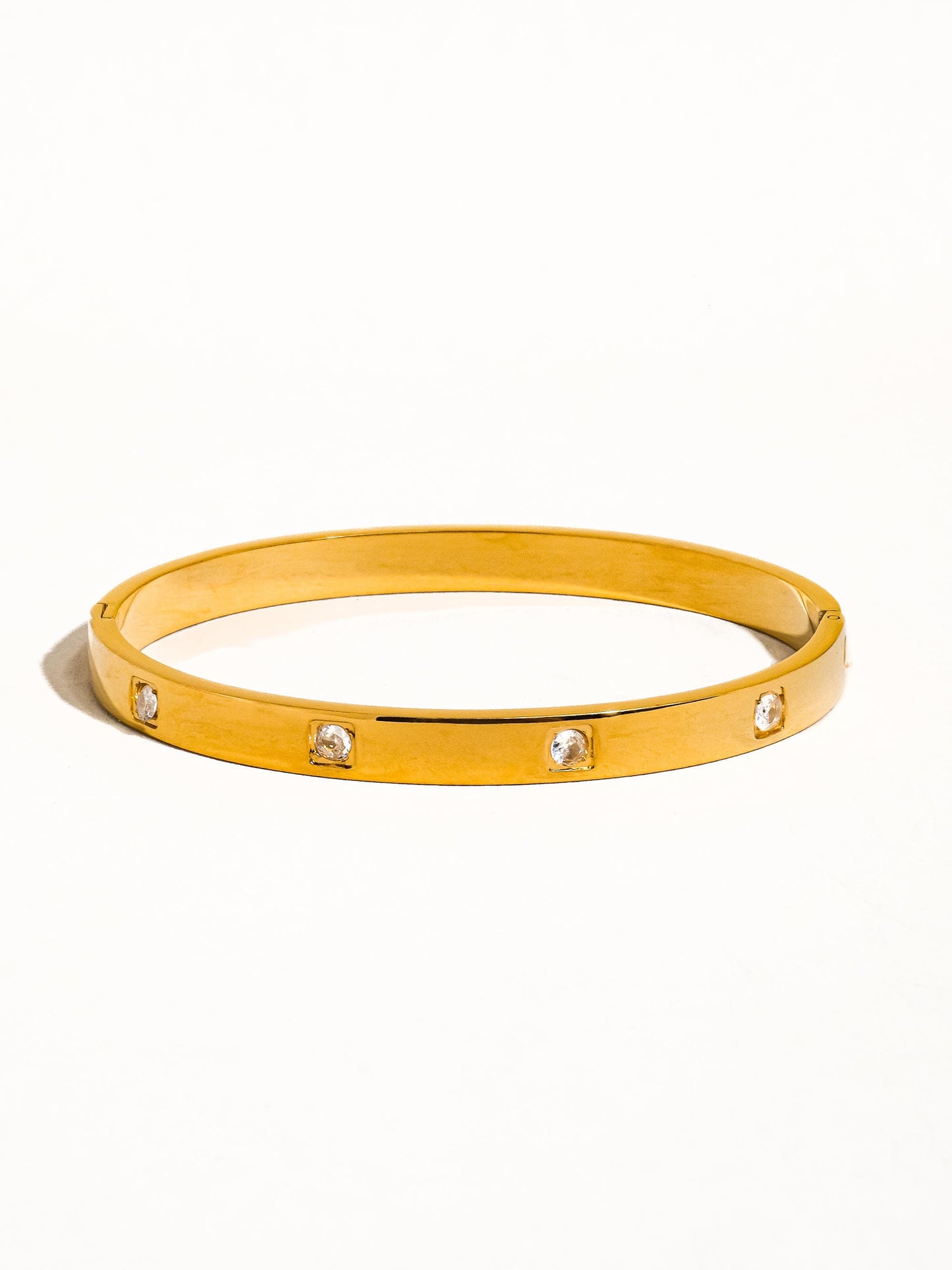Classic Bangle / 18K Gold