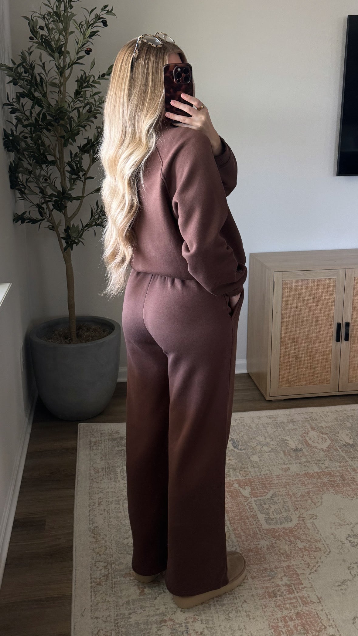 Carly Fleece Sweatpants Set / Dark Brown