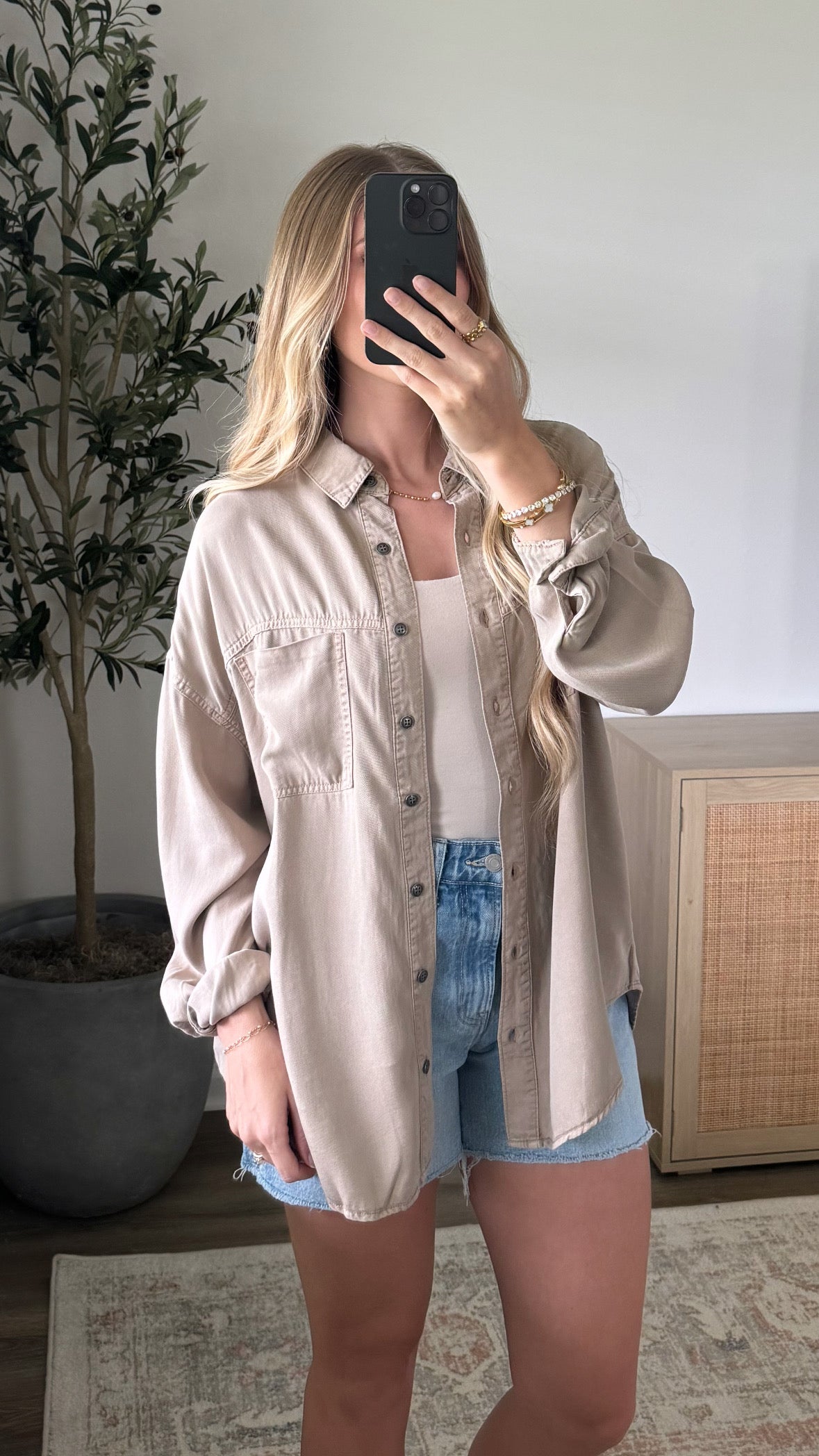 Maci Button Down / Tan