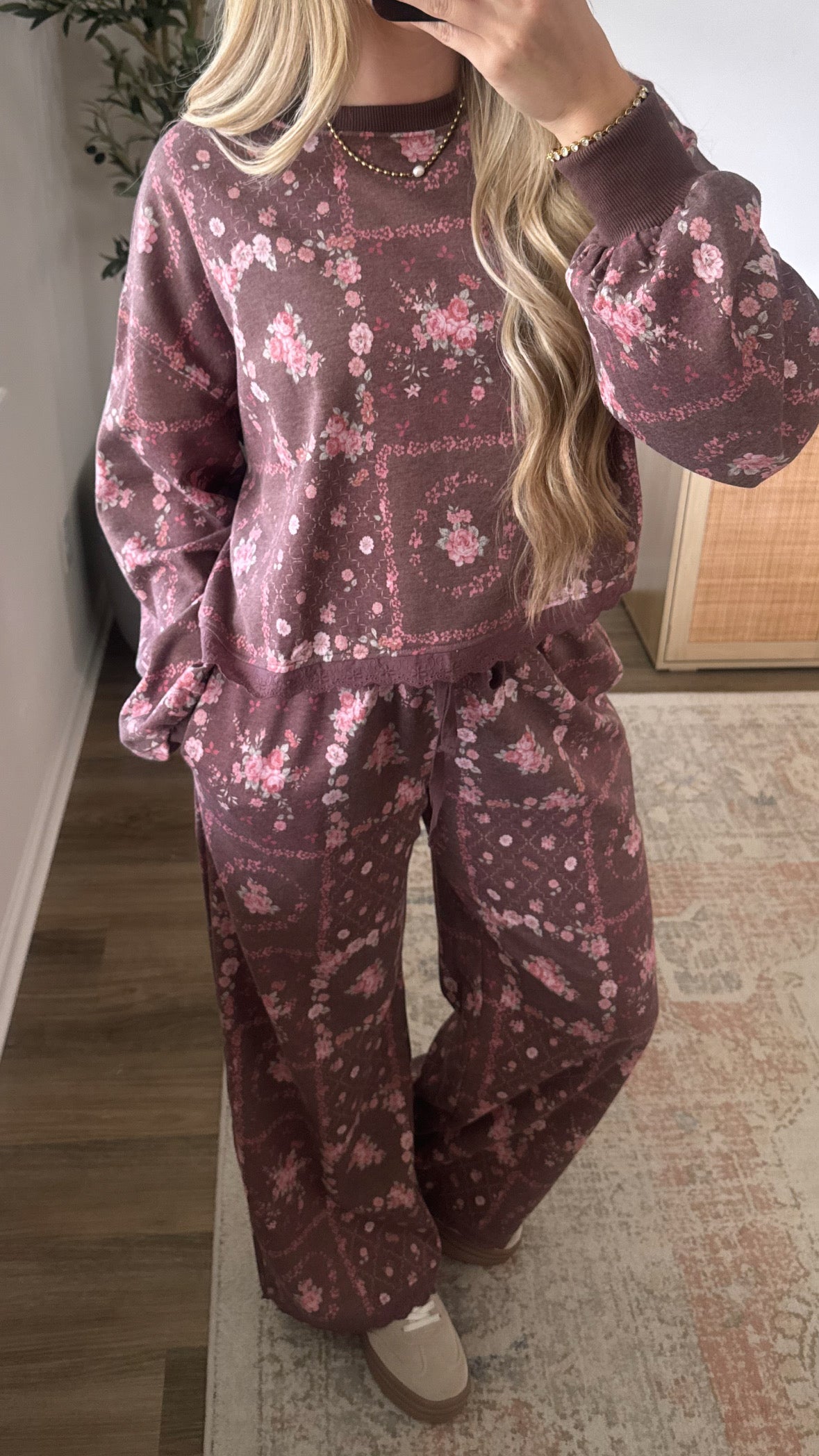 Floral Sweat Set / Brown + Pink