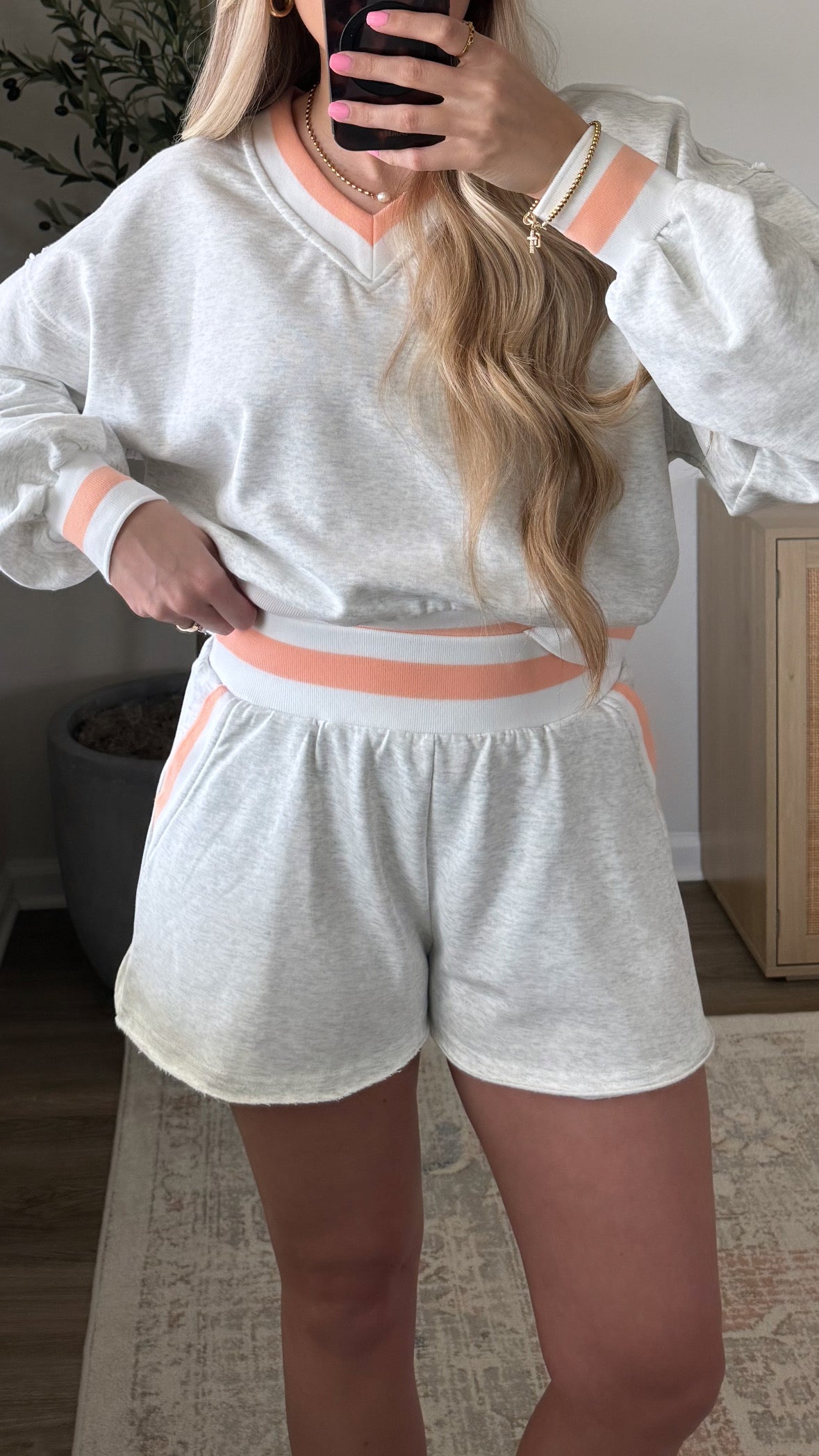 Varsity Shorts Set / Grey + Peach