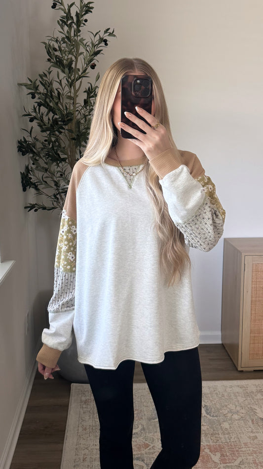 Floral Patchwork Pullover / Heather Grey