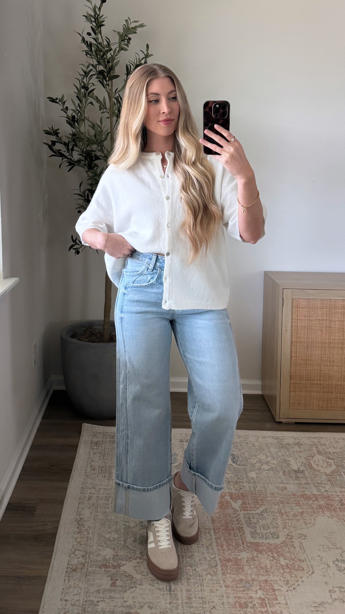 Emerson Cuffed Denim / Light Wash