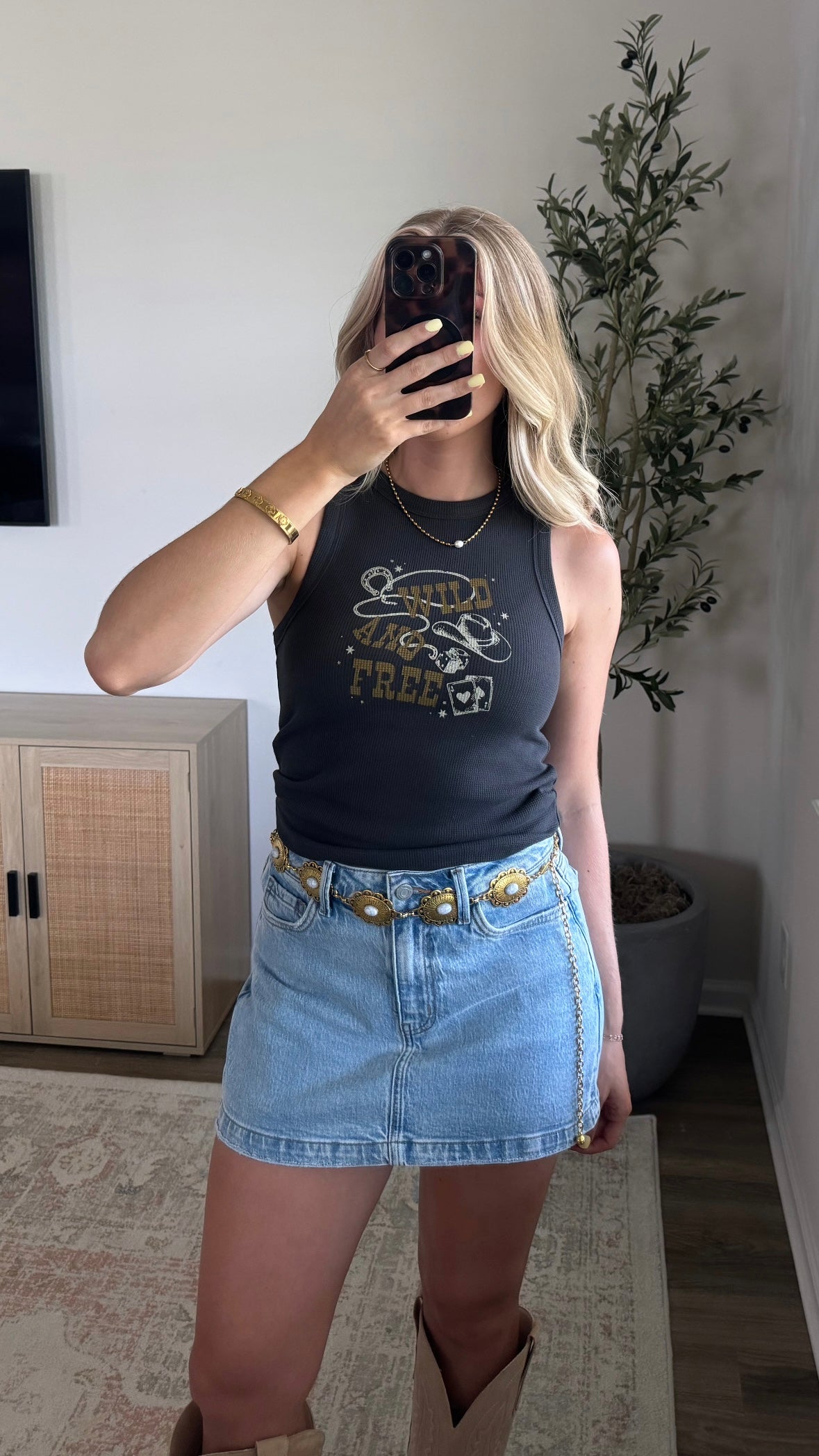 Josie Denim Skort / Light Wash