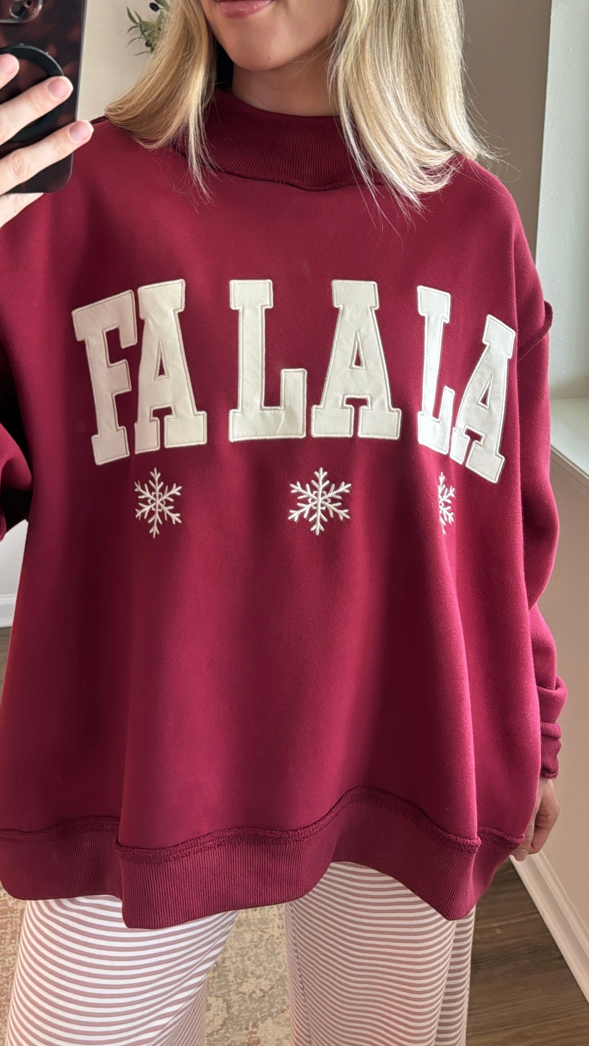 Fa La La Mock Neck Sweatshirt / Maroon