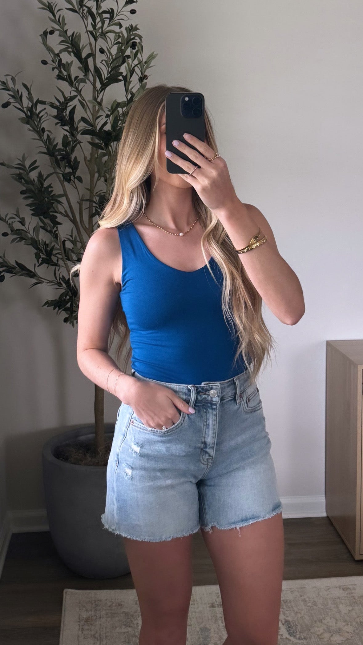 3 Colors / V-Neck Double Lined Basic