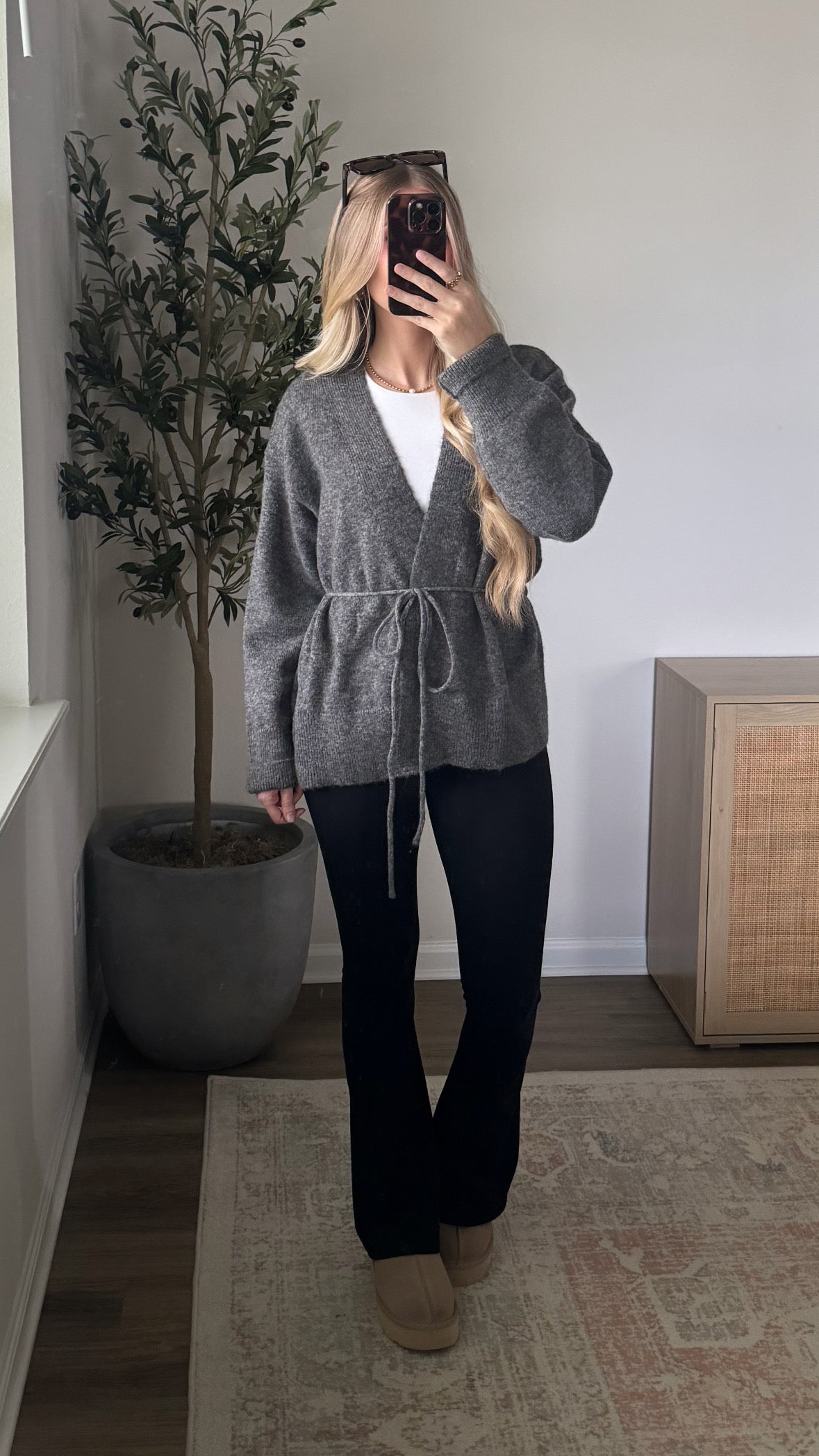 Knit Tie Cardigan / Heather Grey