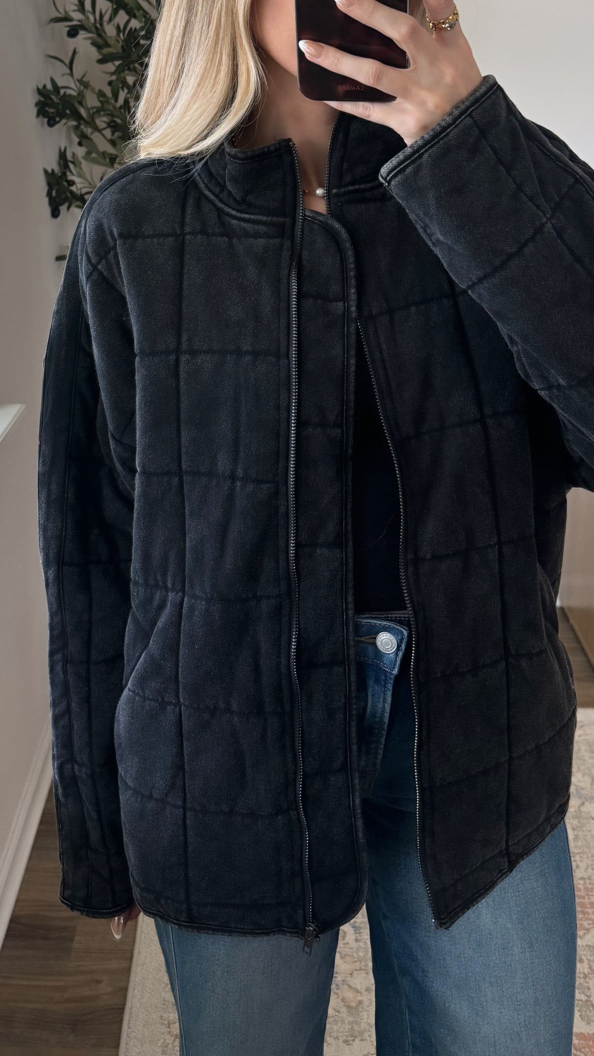 Oversized Quilted Jacket / Black