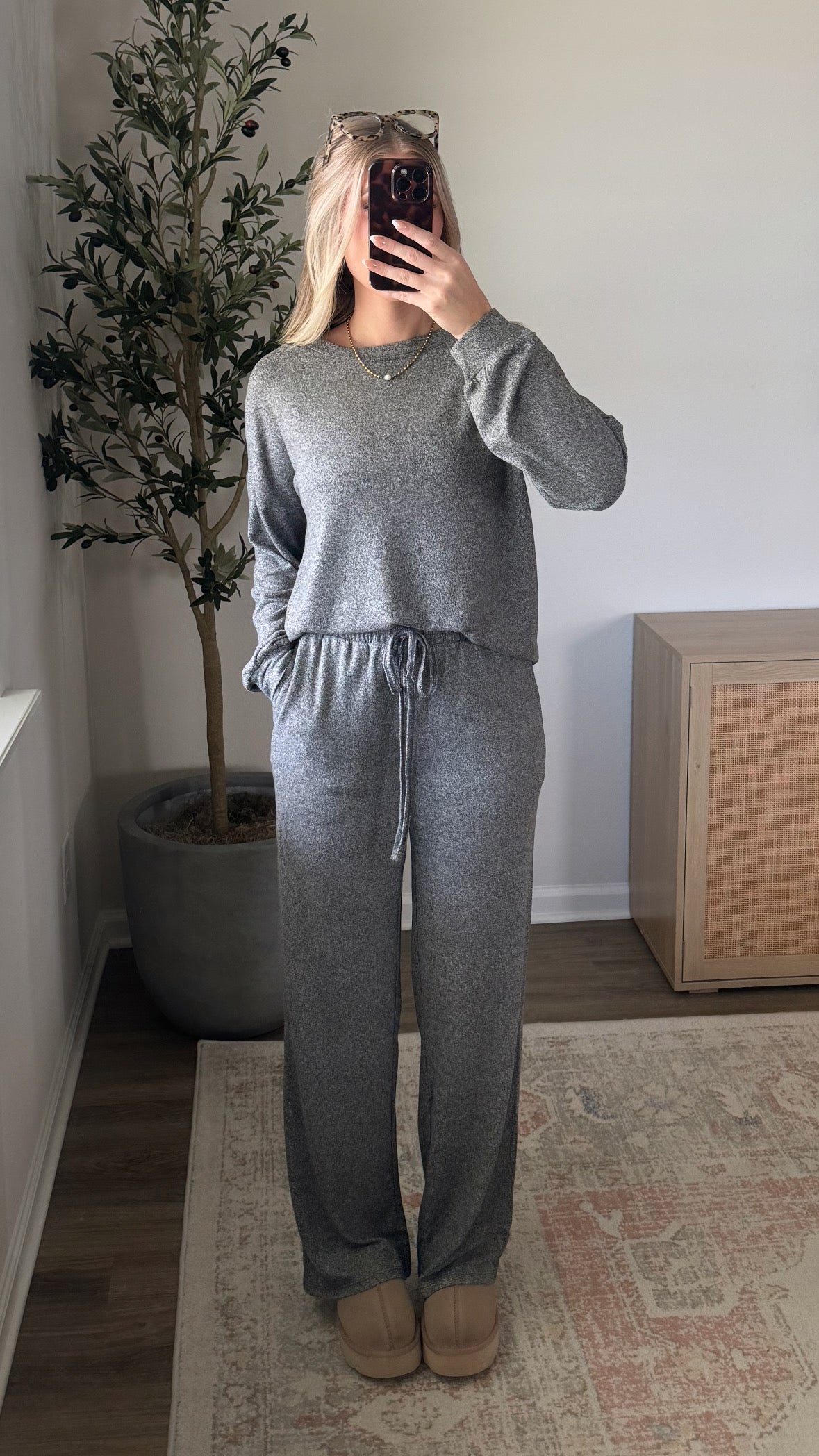 Lux Lounge Set / Charcoal