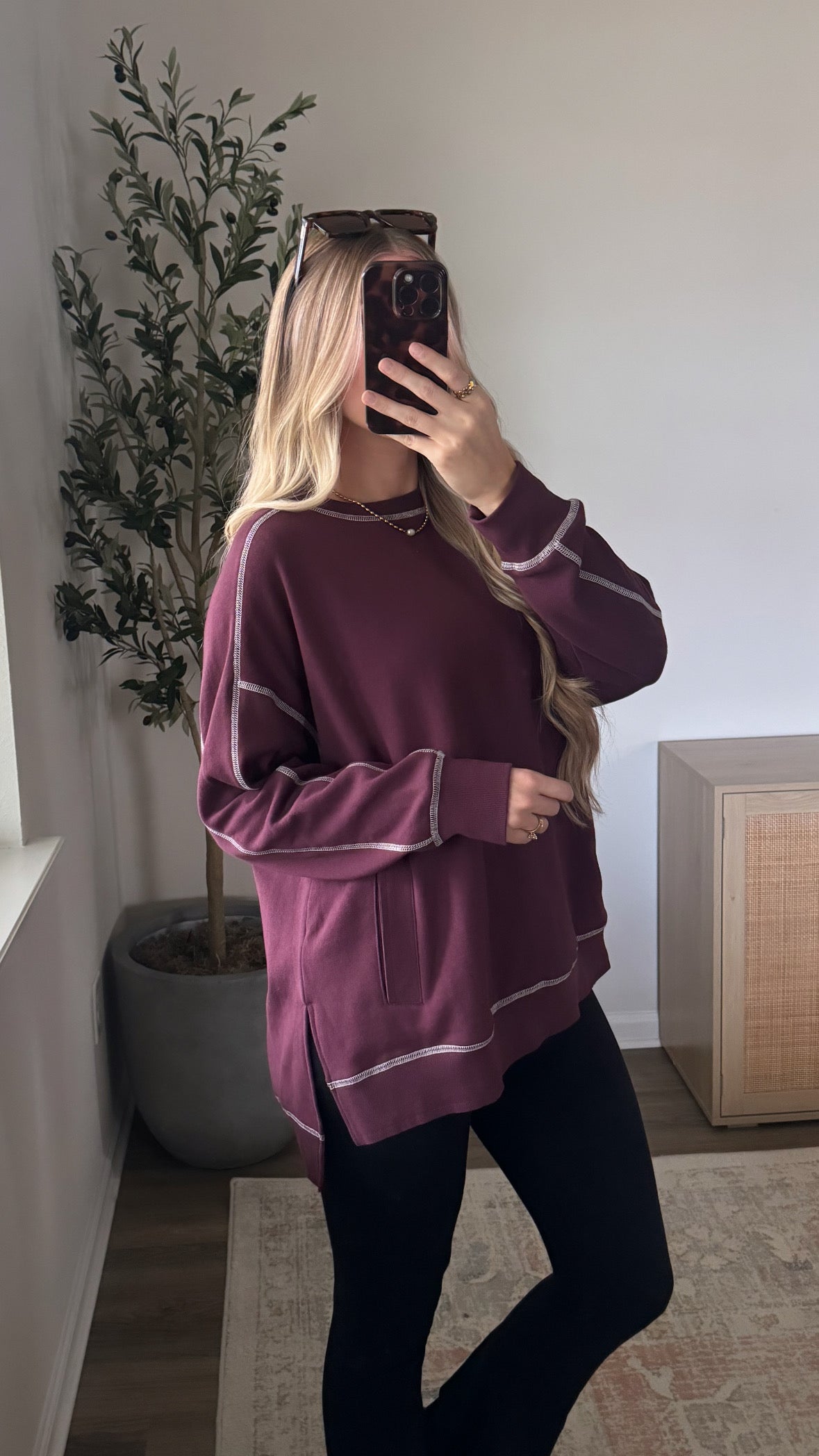 Contrast Stitched Pullover / Dark Plum