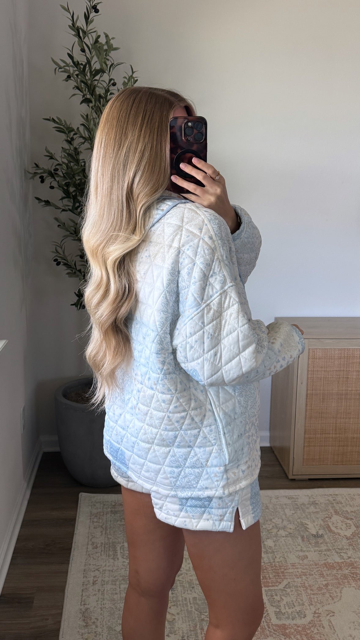 Quilted Floral Quarter Zip / Blue