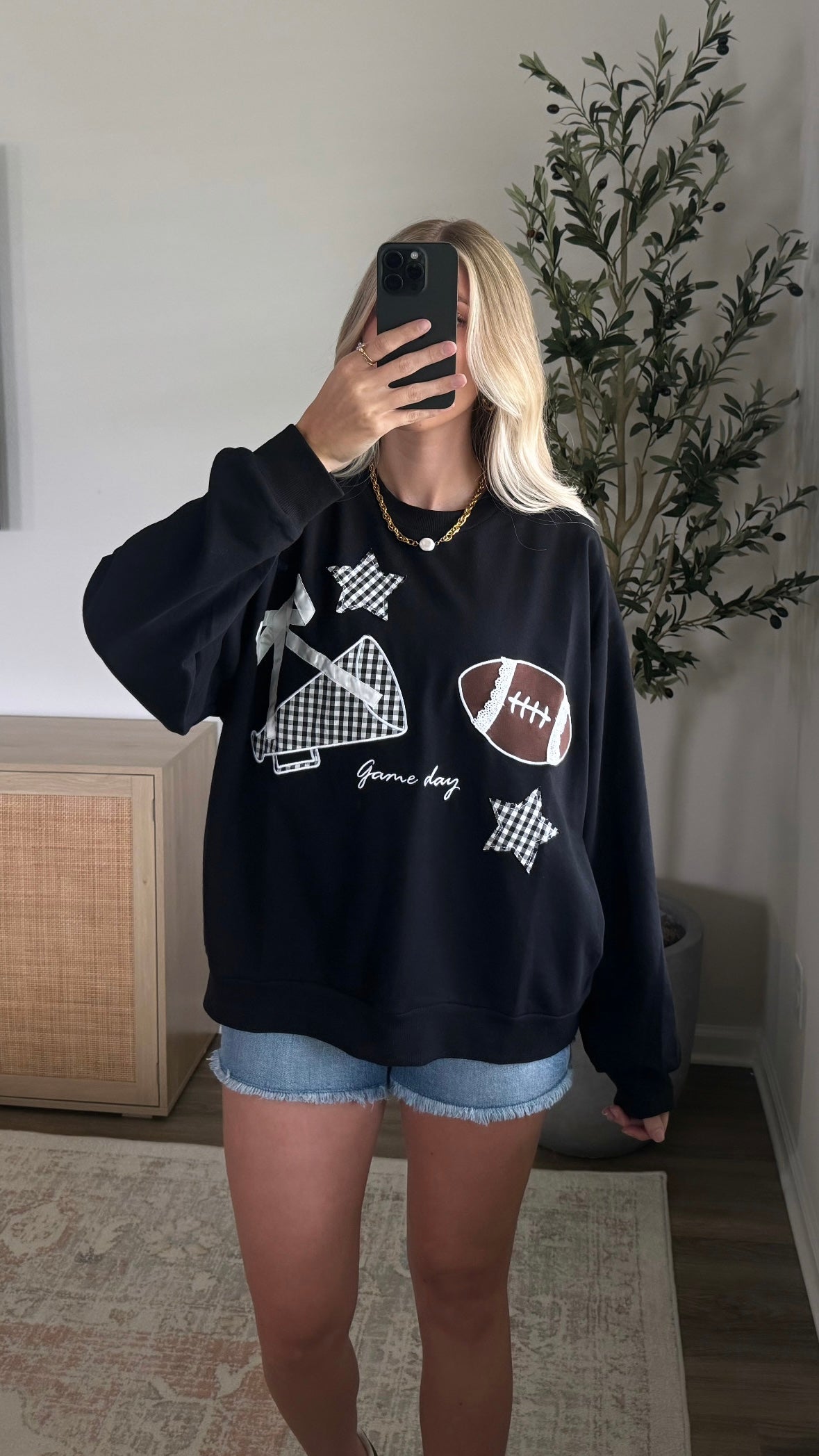 Game Day Patchwork Pullover / Black