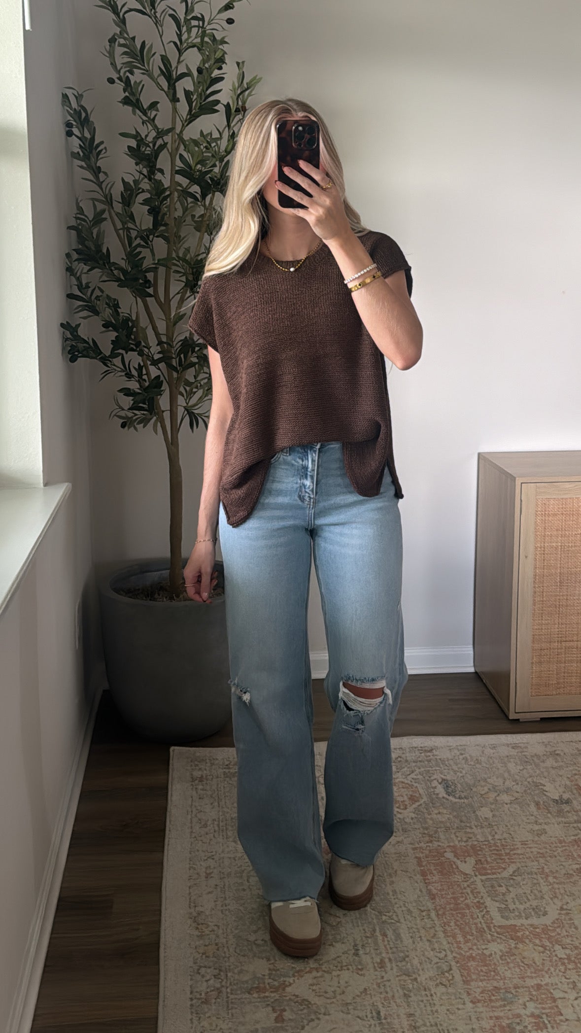 Brooke Sweater Vest / Brown