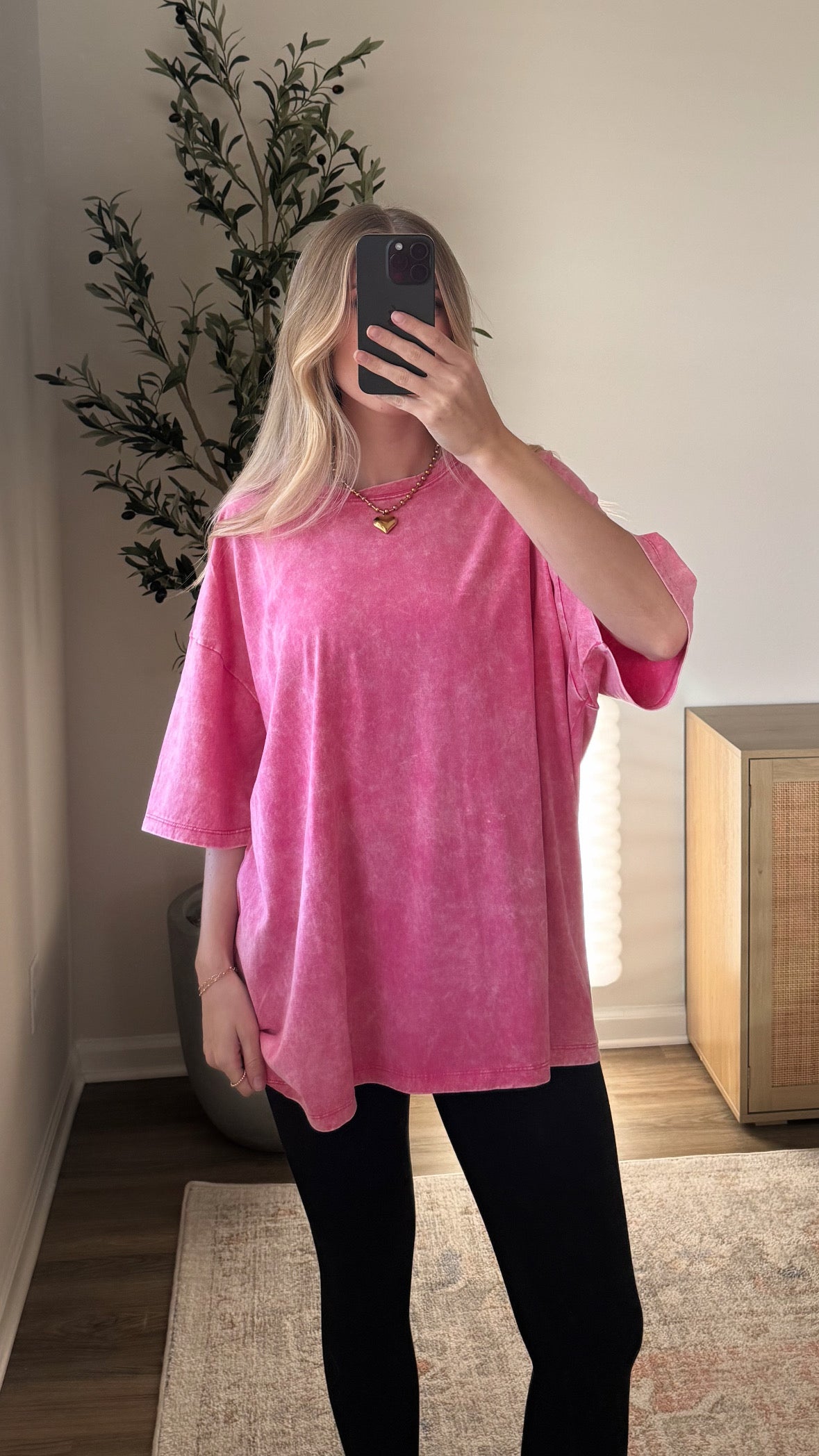 11 Color Options / Girlfriend Tee