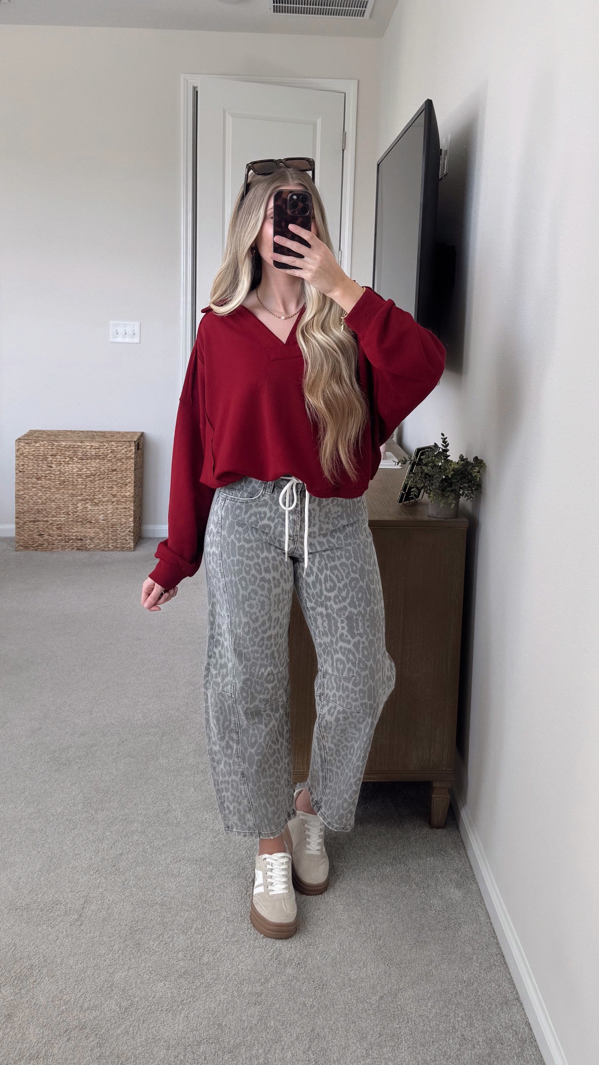 Juliet Cropped Pullover / Ruby