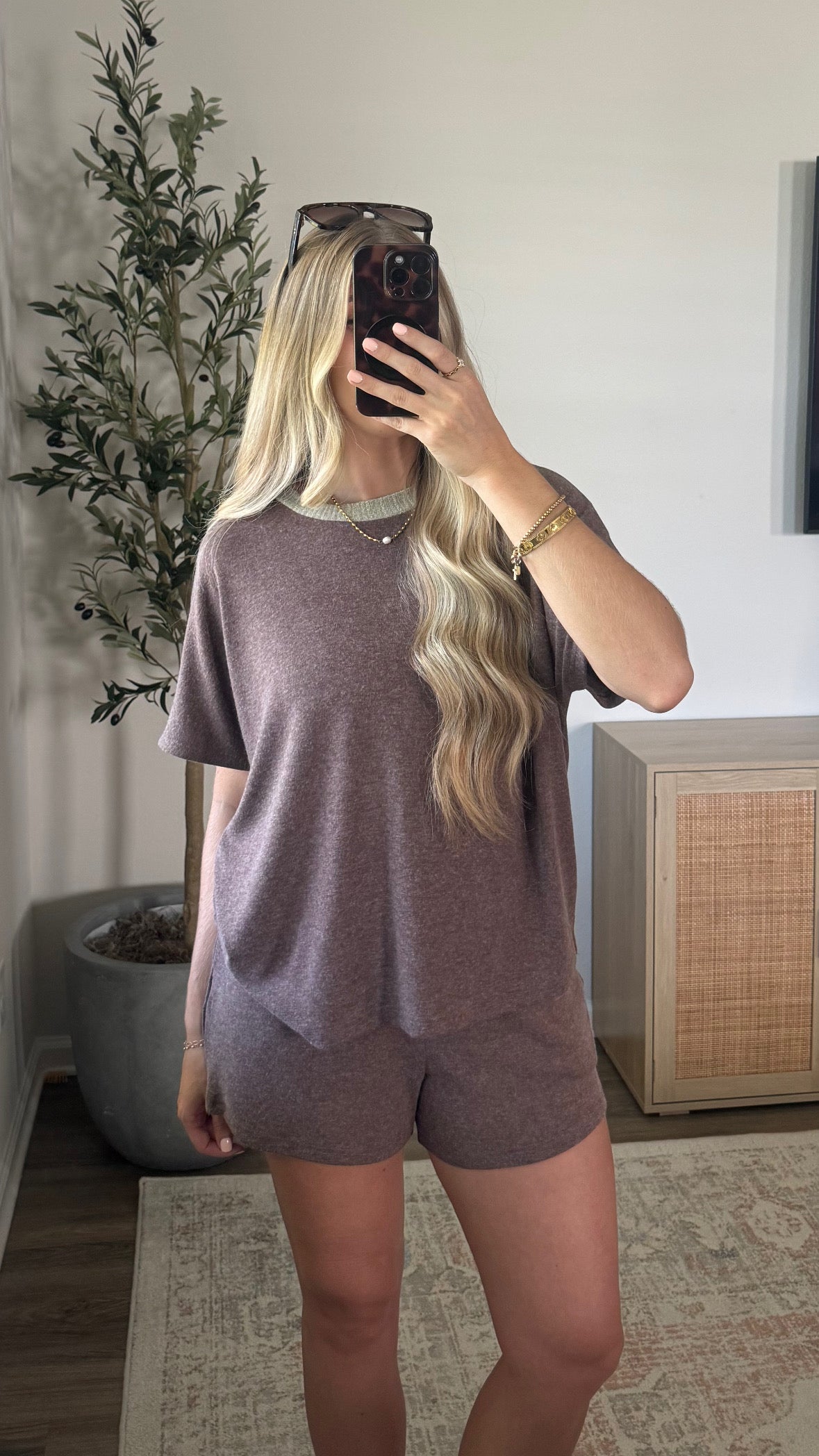 Carly Contrast Shorts Set / Brown + Sage