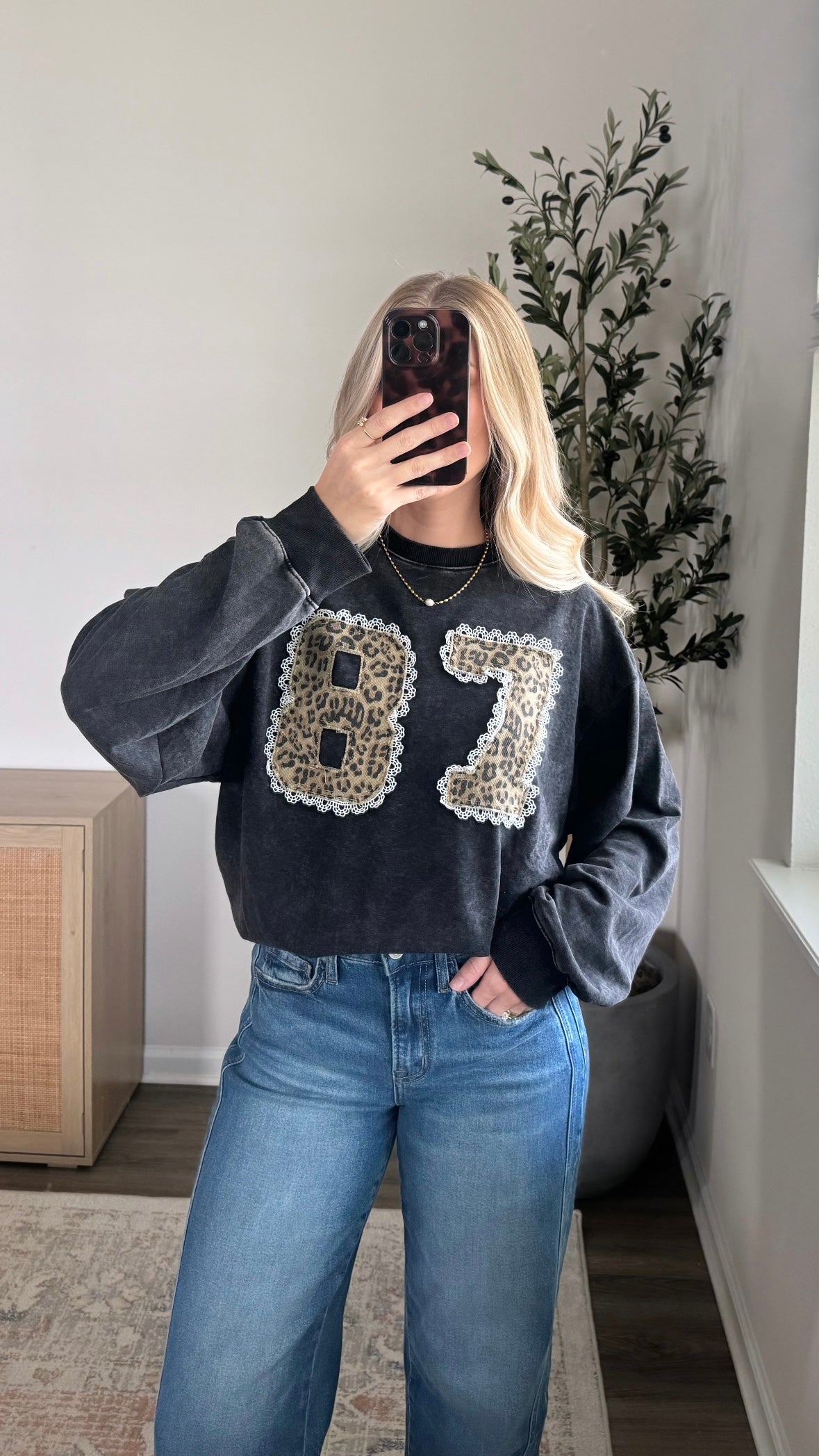 87 Leopard Patch Sweatshirt