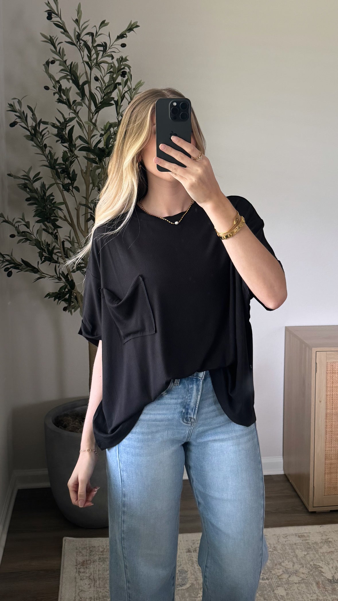 6 Colors / Slouchy Pocket Tee