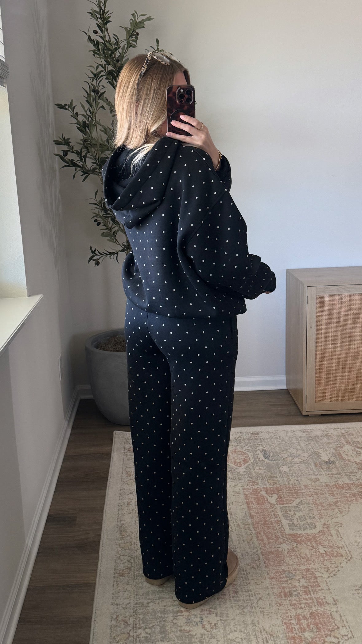 Dottie Sweatshirt / Black
