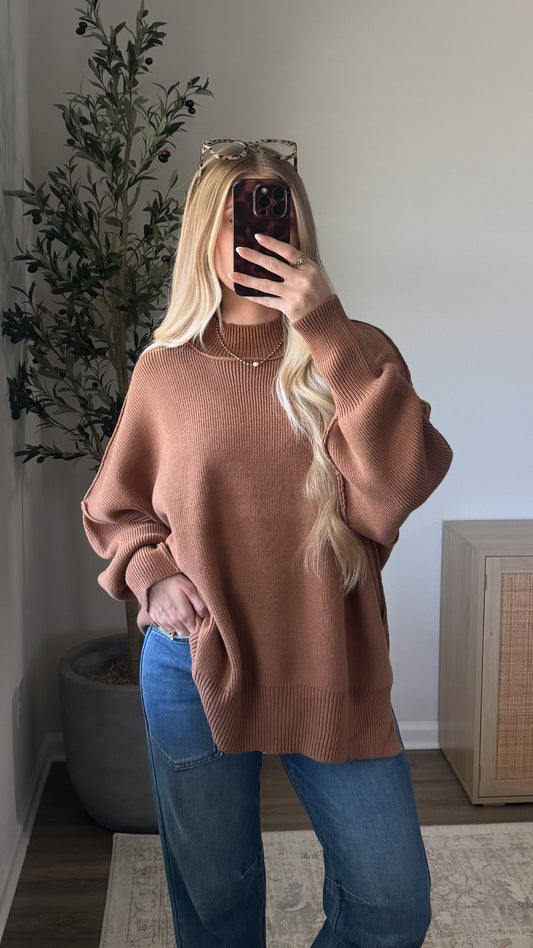 Oversized Essential Knit / Caramel