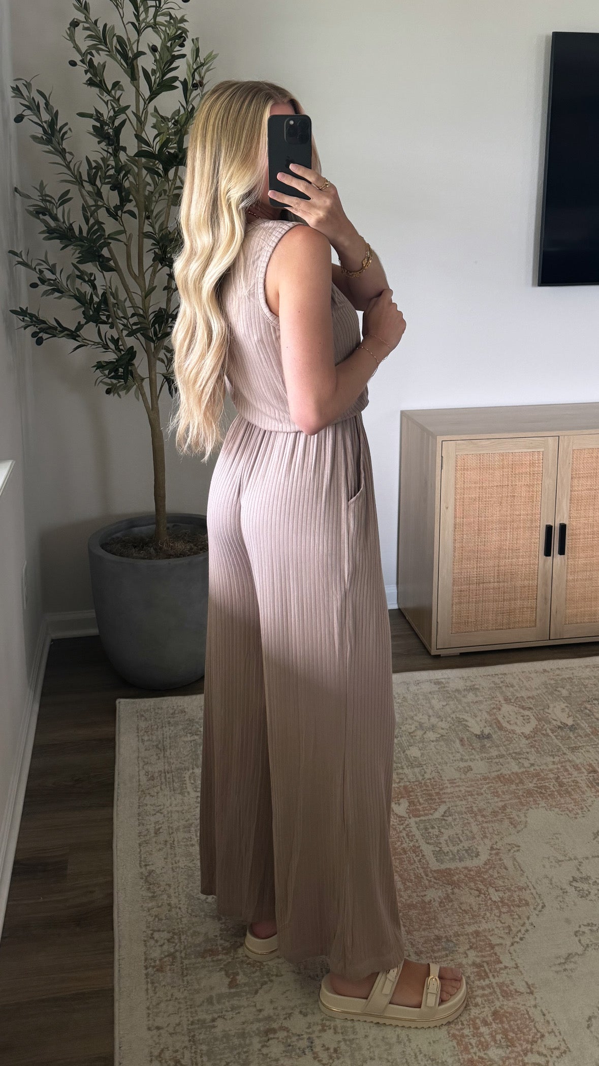Ribbed Jumpsuit / Light Mocha
