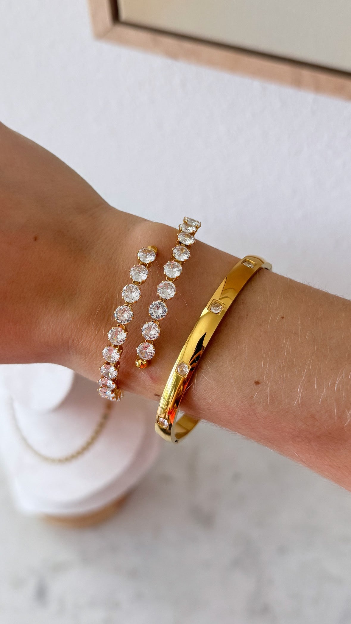 Classic Bangle / 18K Gold