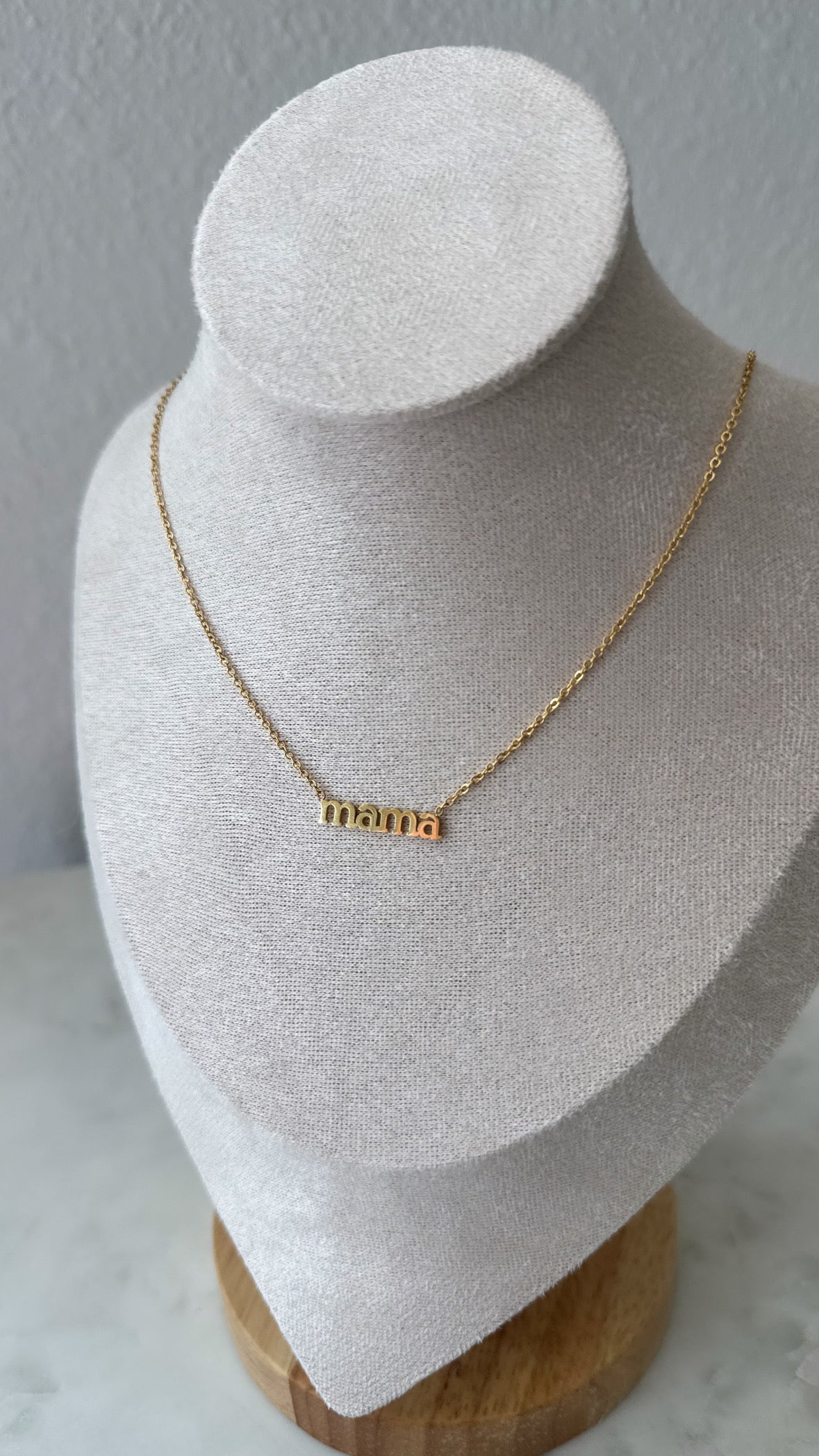 Dainty Mama Necklace