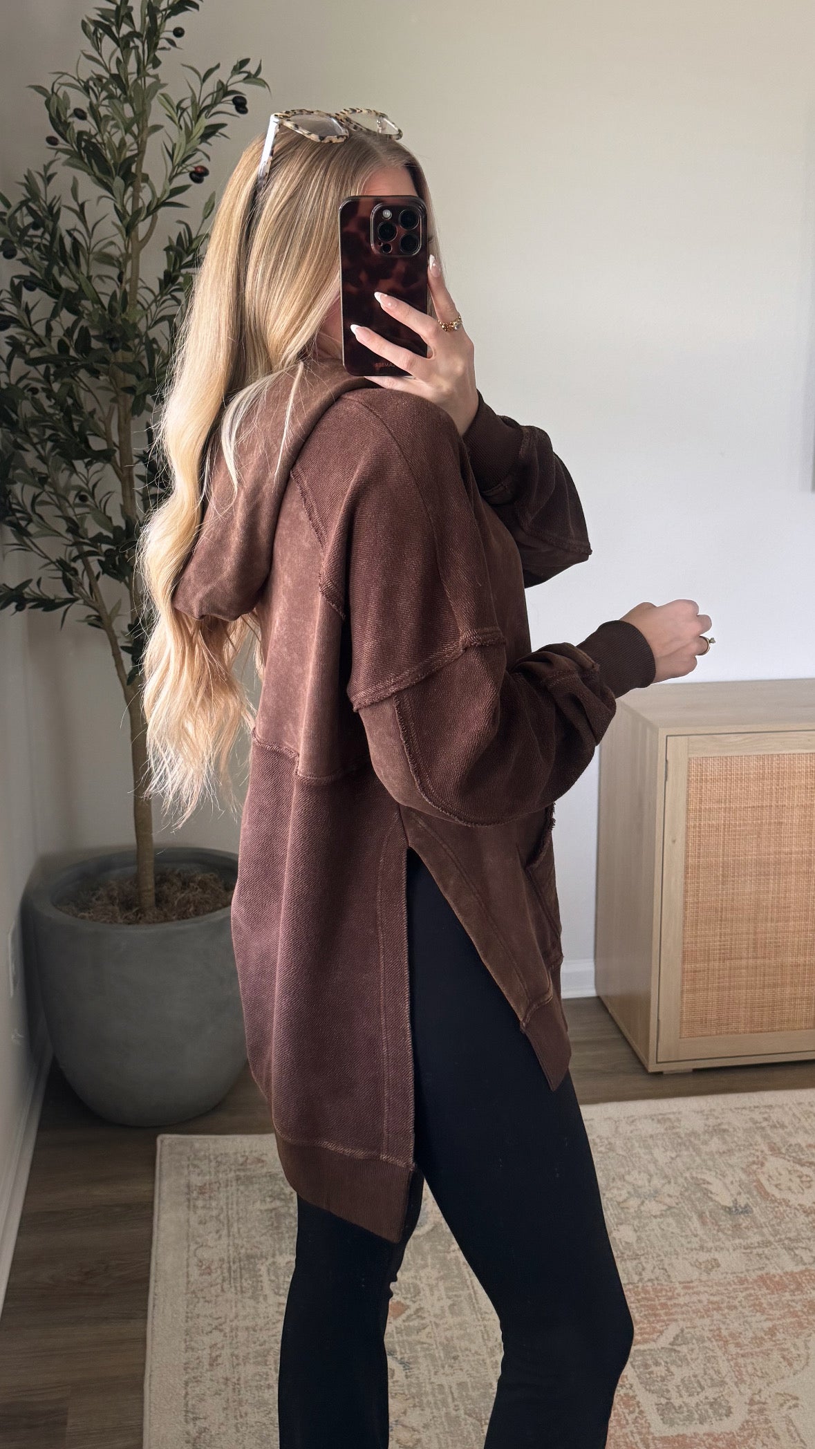 Raw Edge Washed Hoodie / Dark Brown