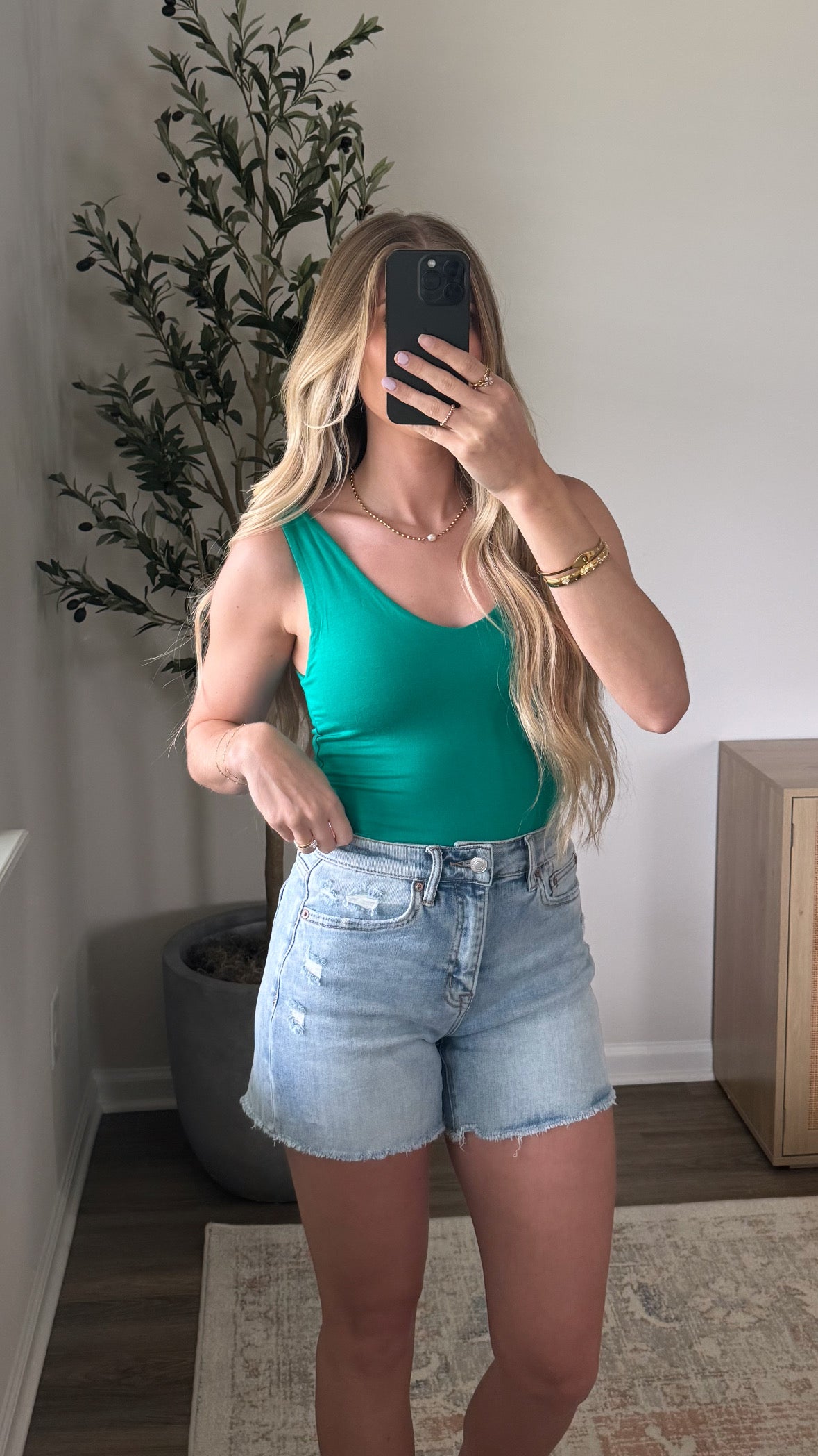 7 Colors / V-Neck Double Lined Basic