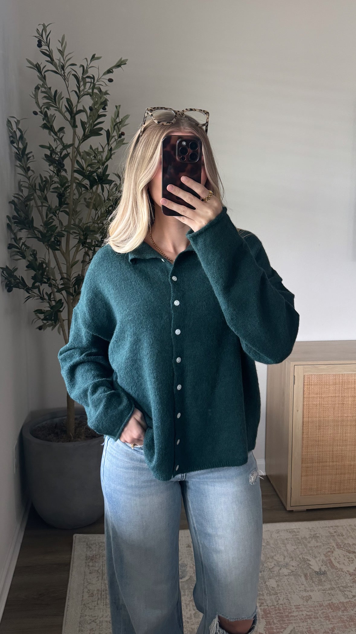 Button Up Cardigan / Pine Green