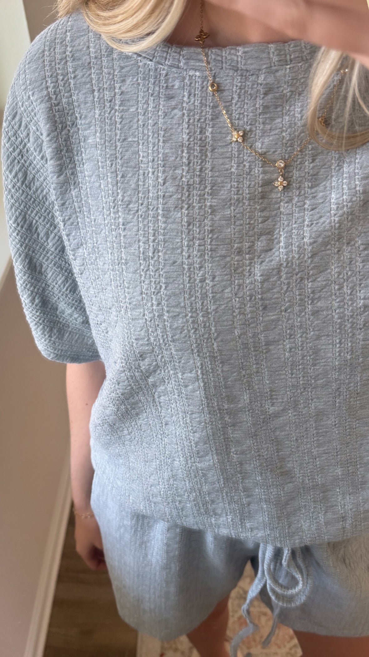 Textured Shorts Set / Grey