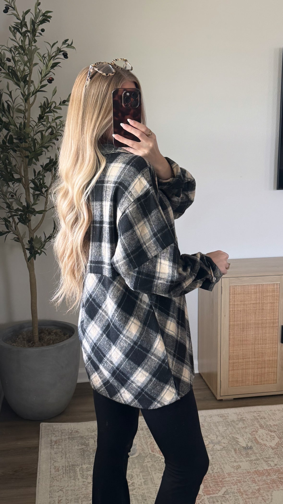 Festival Plaid Pullover / Black + Tan