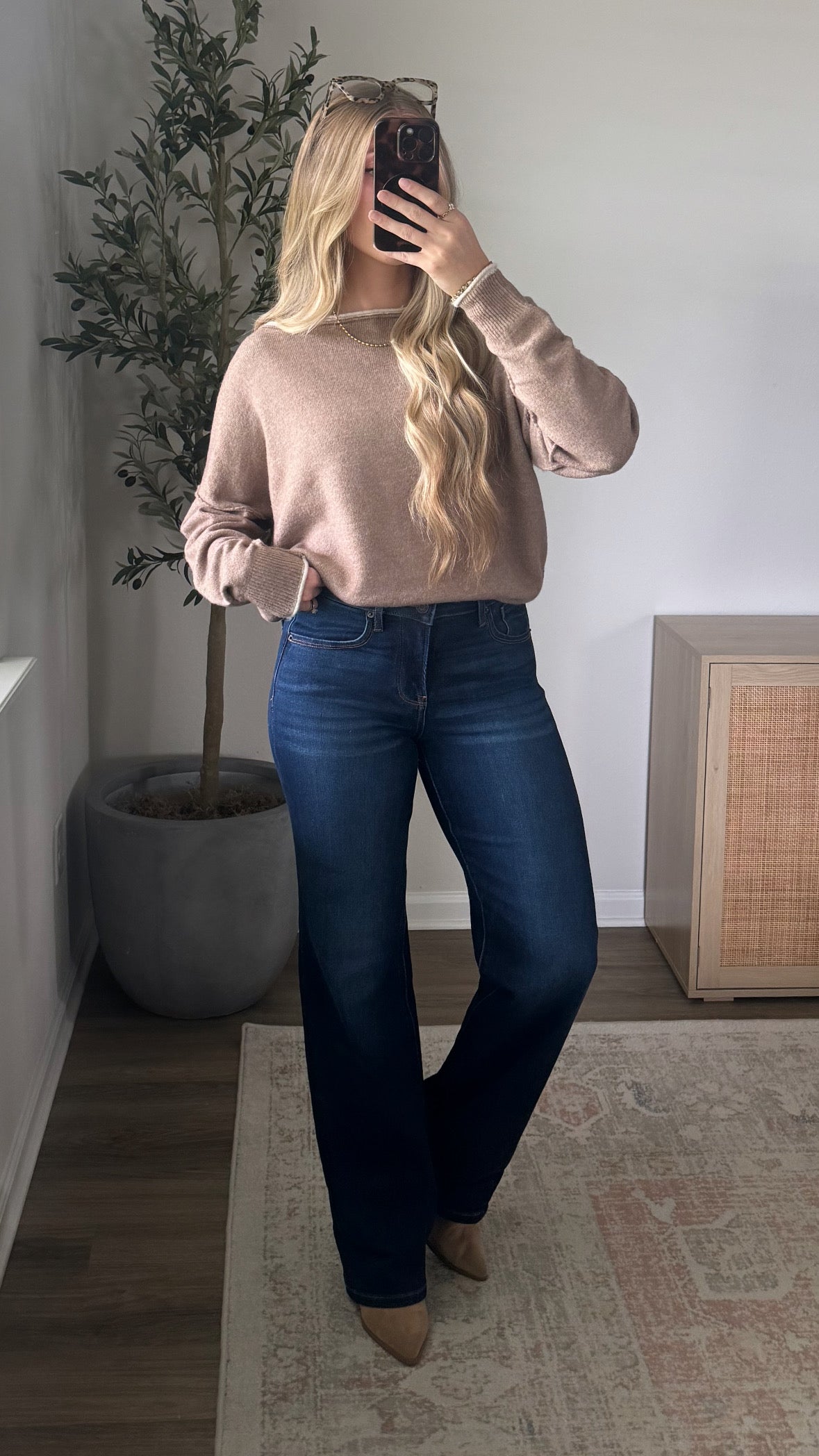 Dakota Cuffed Denim / Dark Wash