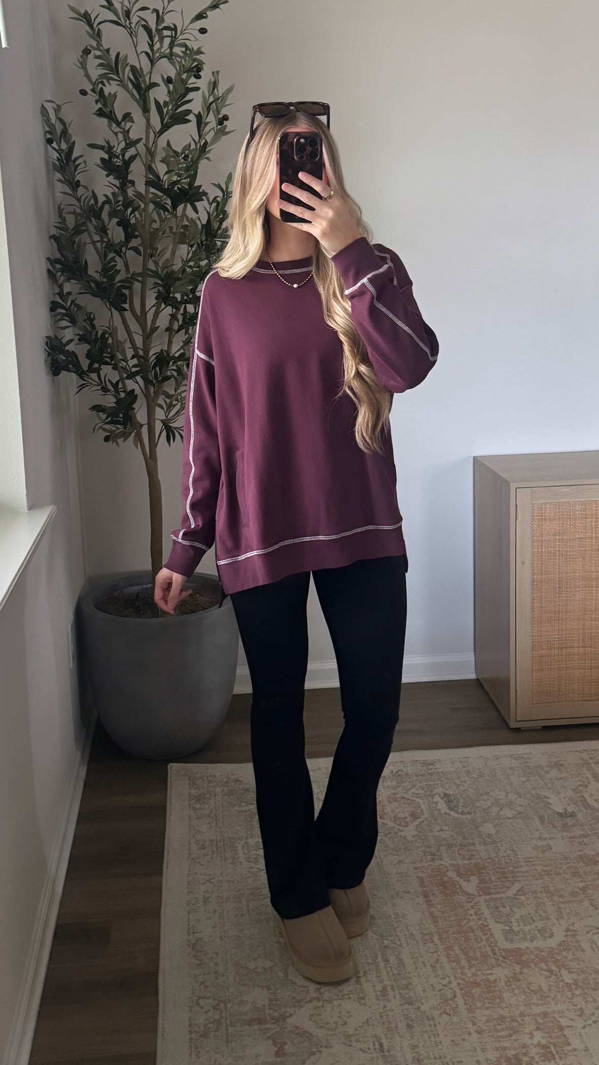 Contrast Stitched Pullover / Dark Plum