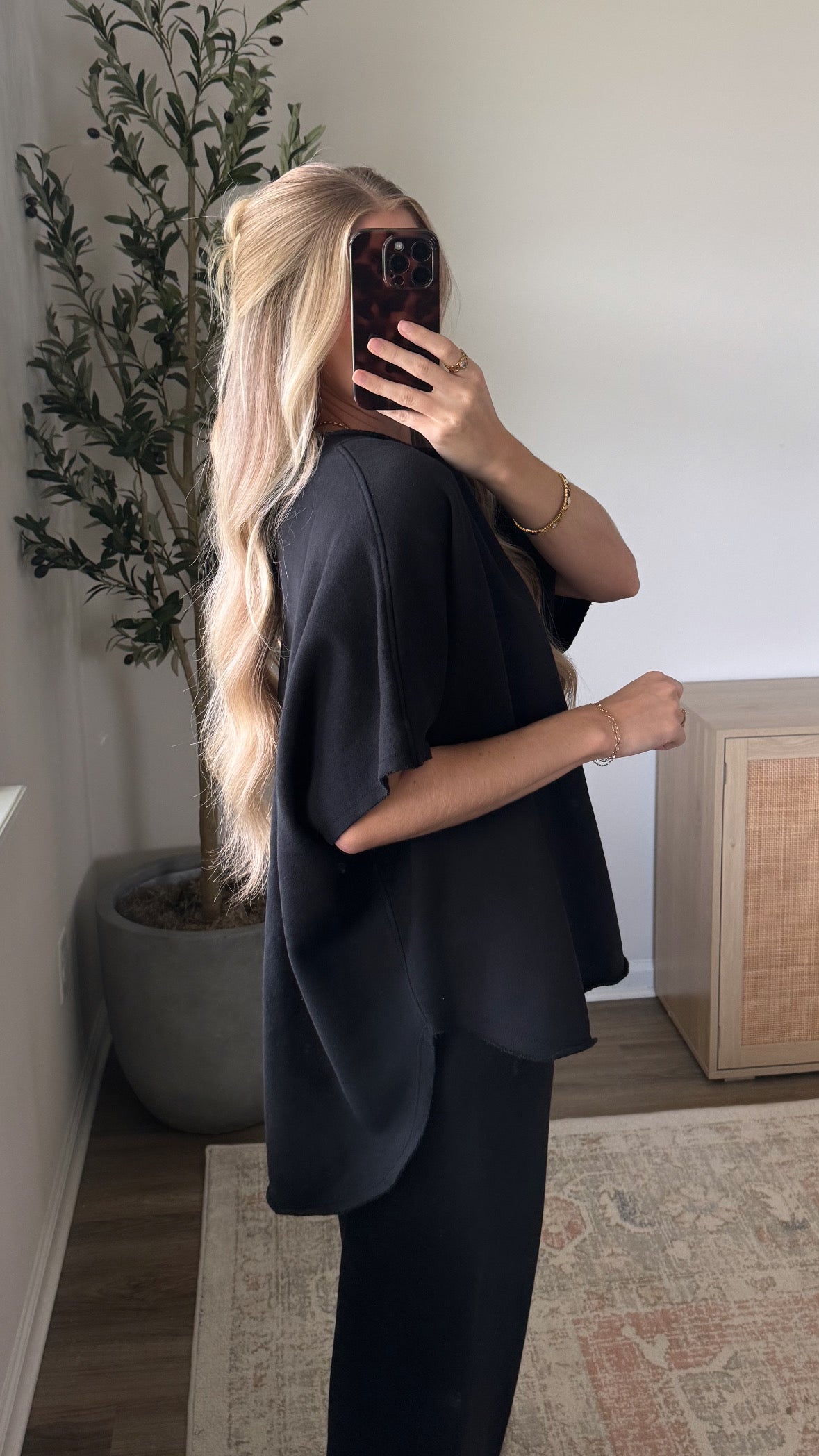 Amelia Oversized Top / Black