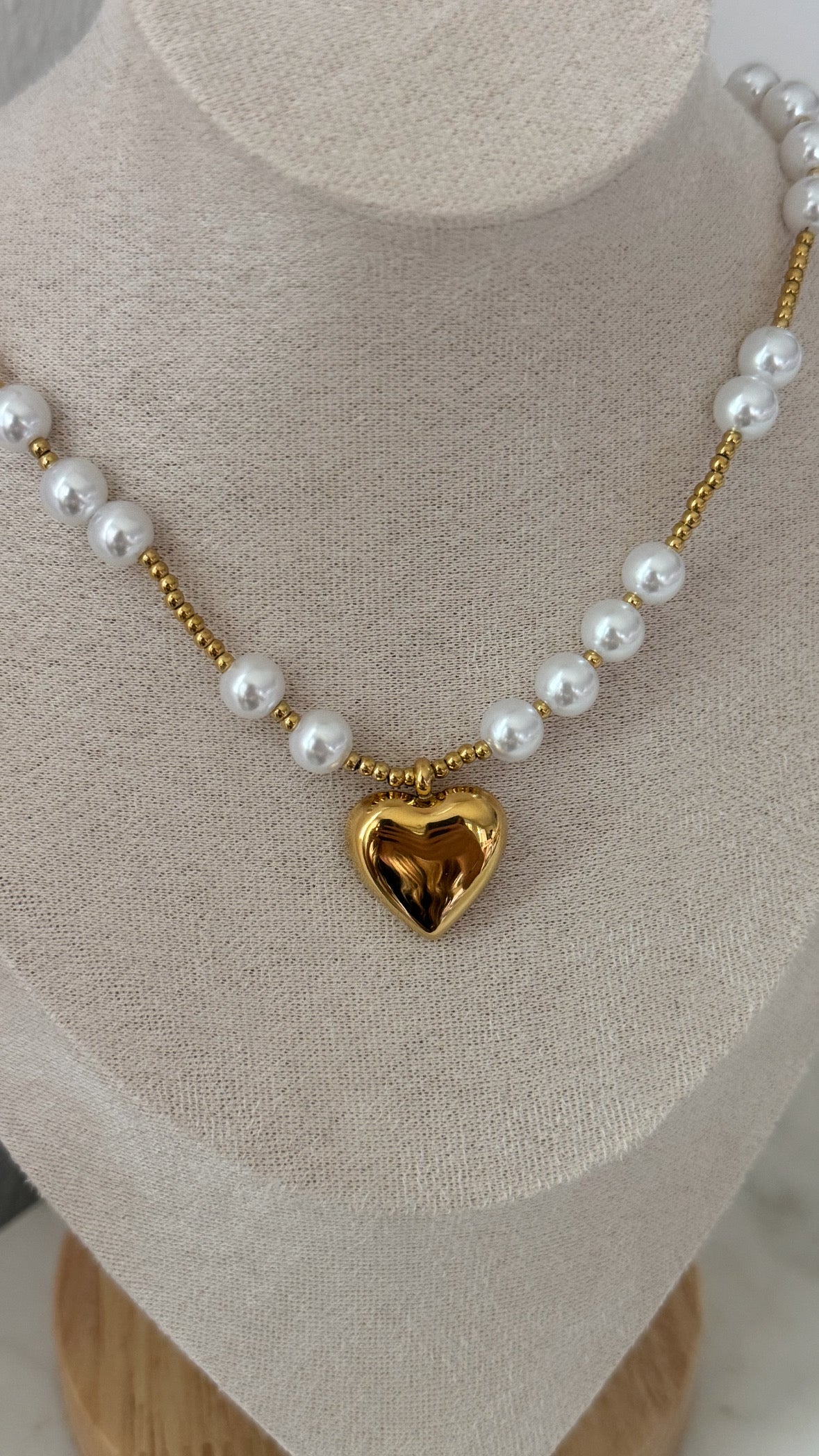 Heart + Pearl Necklace / 18k Gold