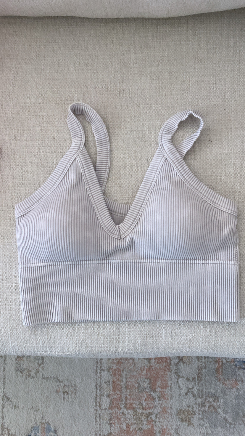 4 Colors / V-Neck Butter Tank