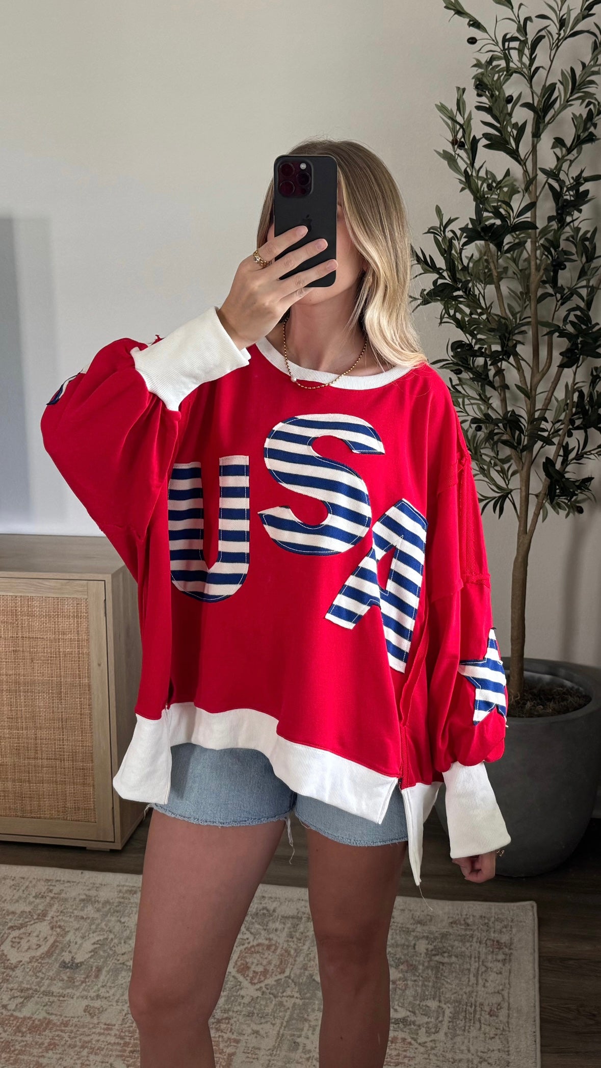 Oversized Patchwork USA Pullover / Red