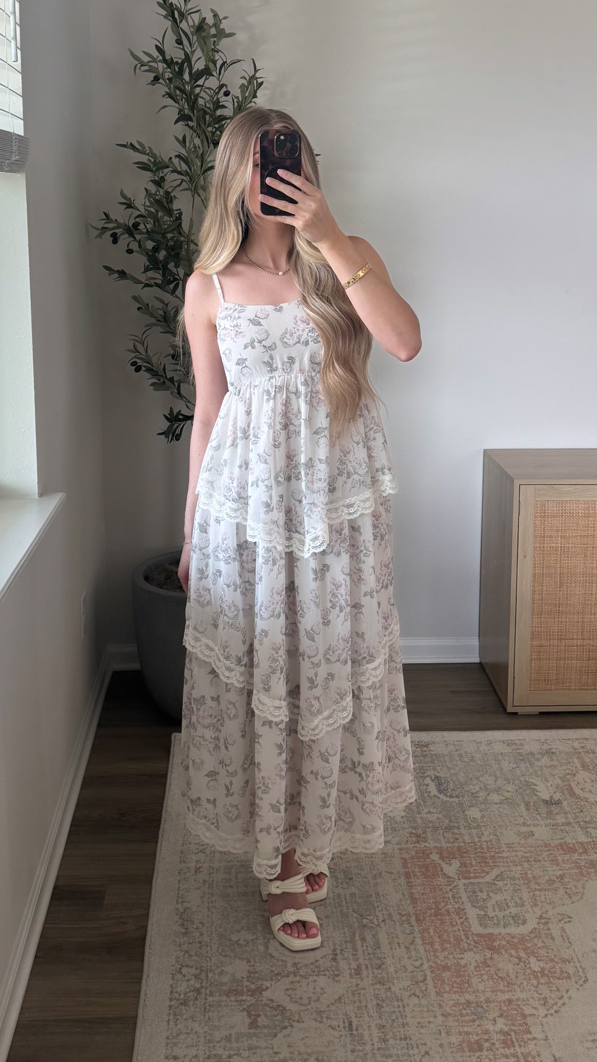 Lace Tiered Maxi Dress / Floral