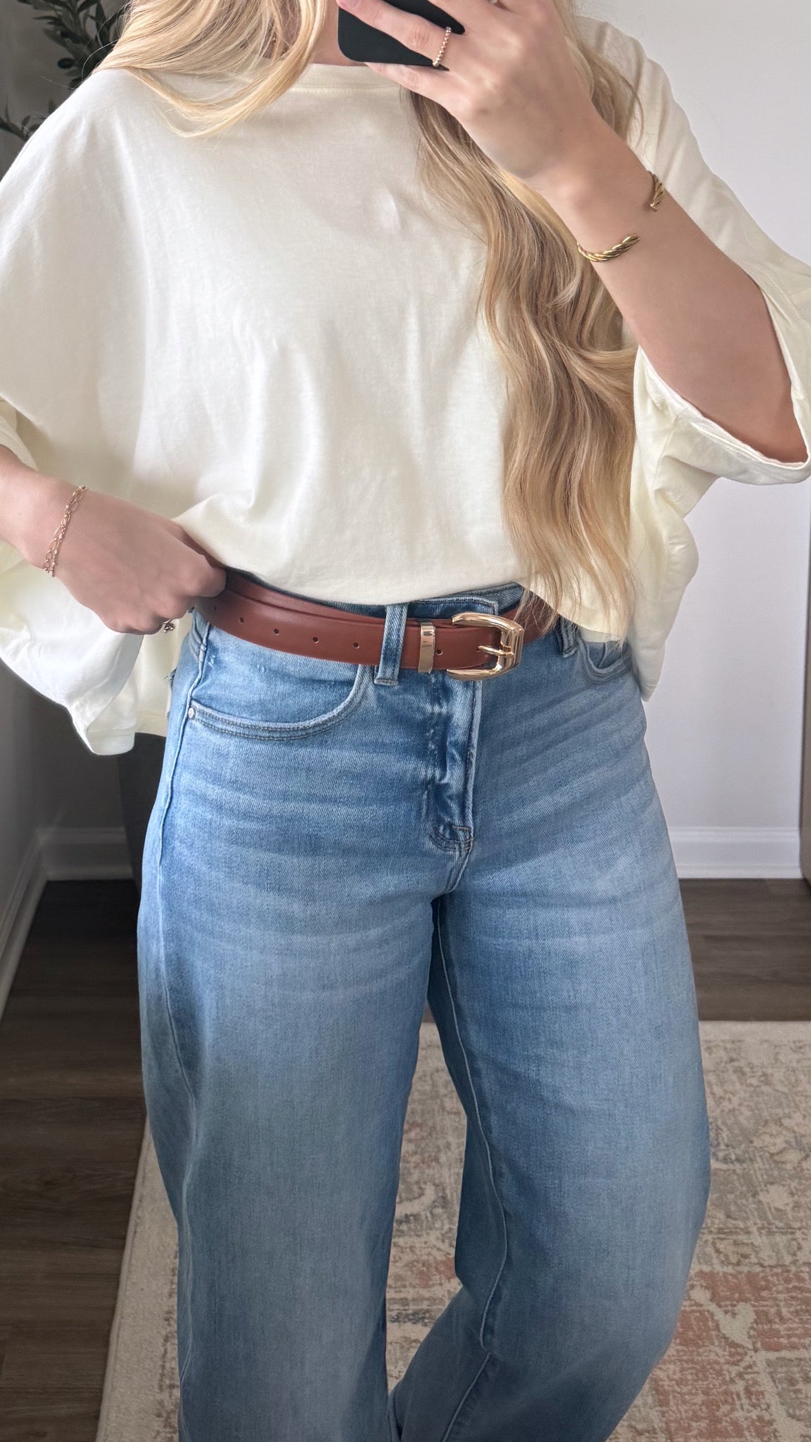 3 Color Options / Gold Belt