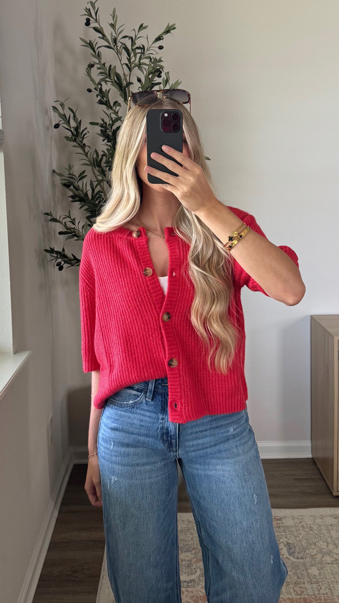 Short Sleeve Cardigan / Red