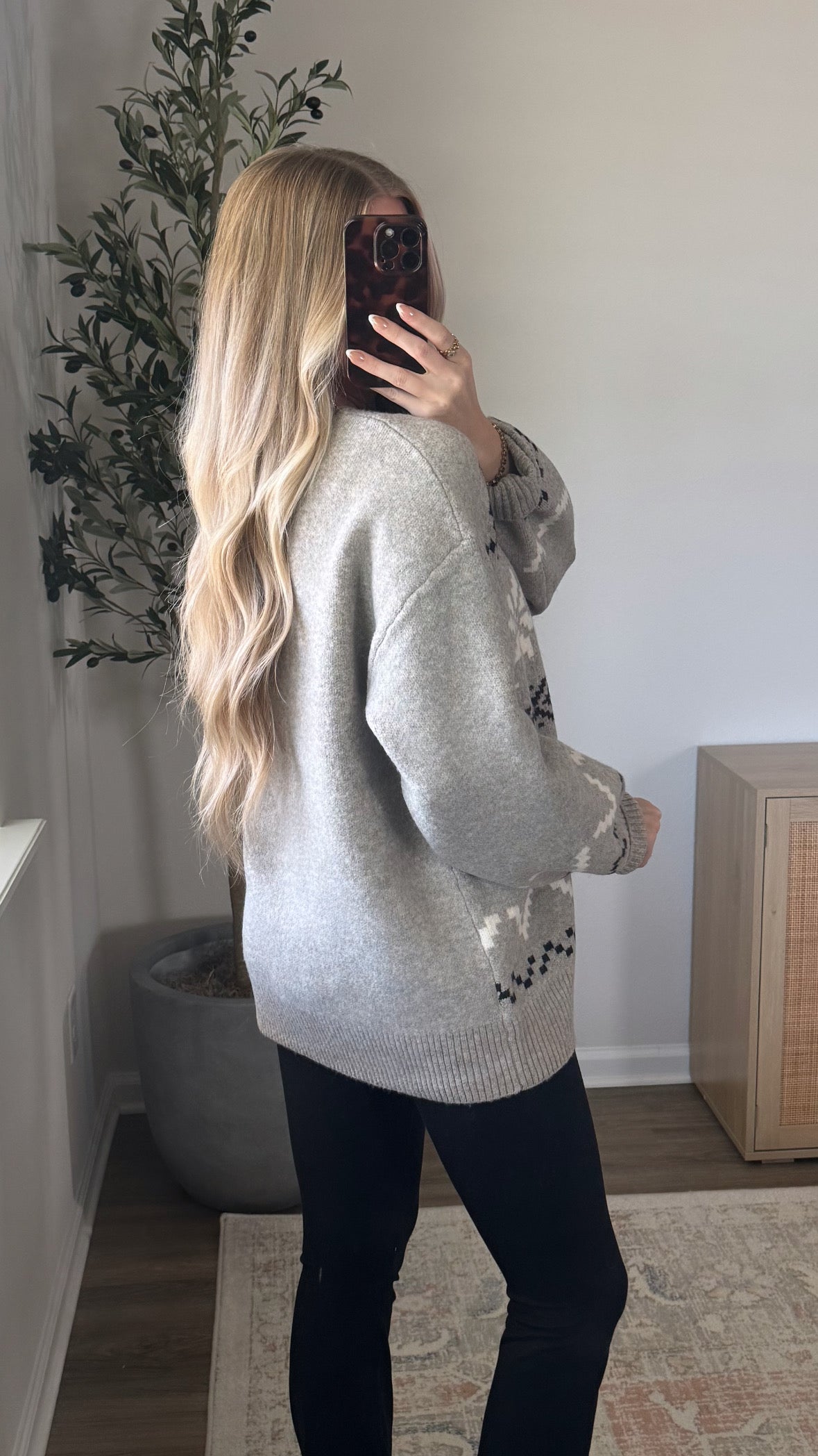 Alpine Sweater / Grey