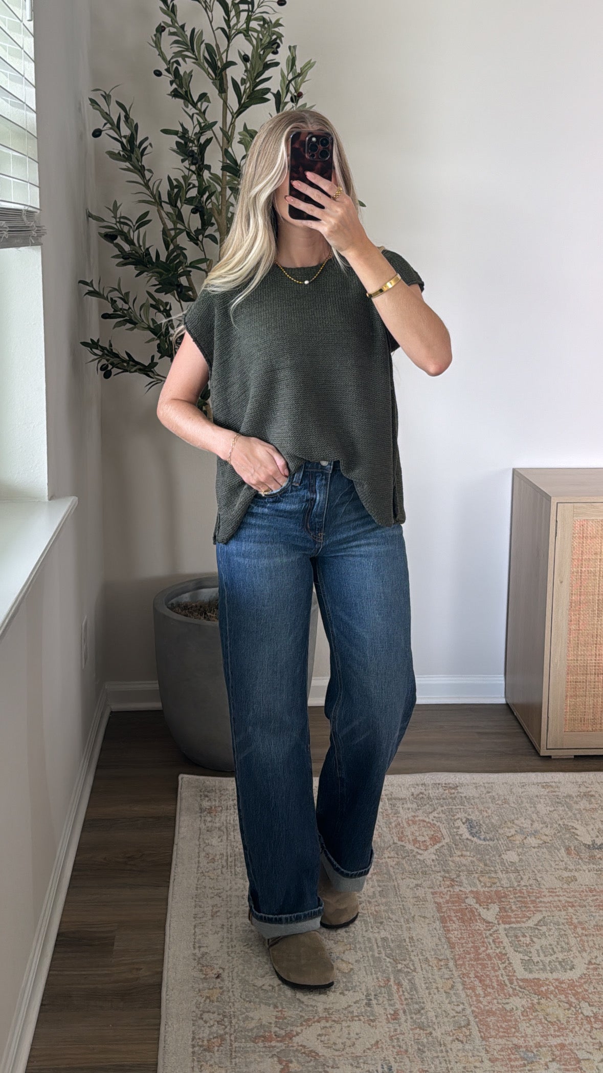 Brooke Sweater Vest / Olive