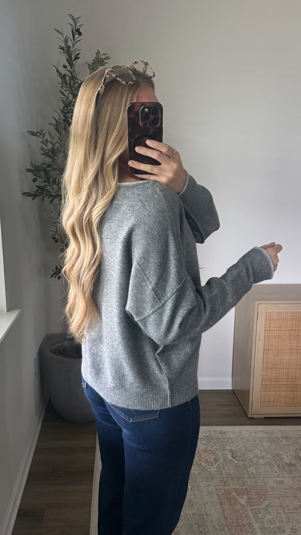 Serena Contrast Sweater / Dark Grey