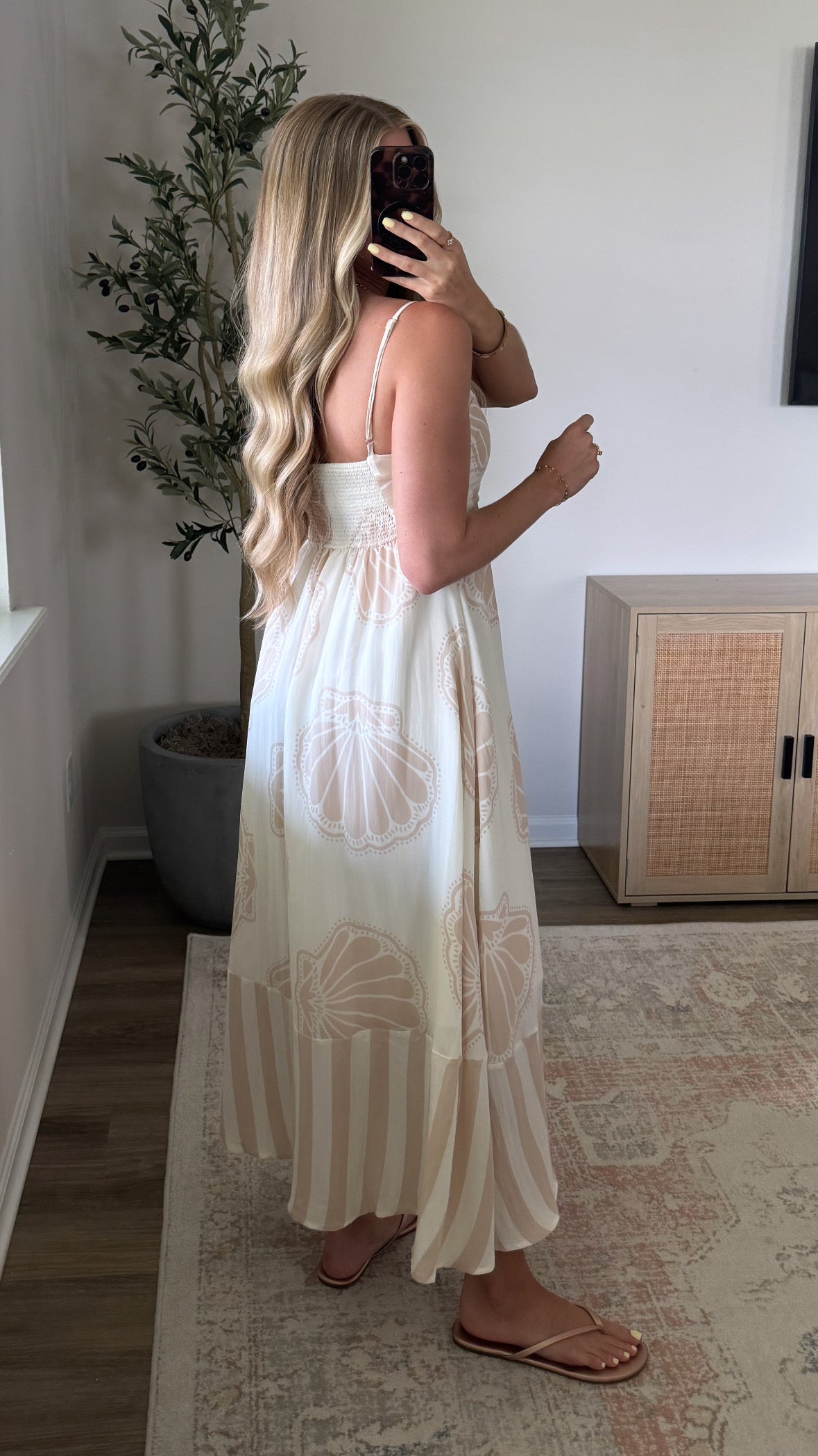 Seashell Maxi Dress / Natural